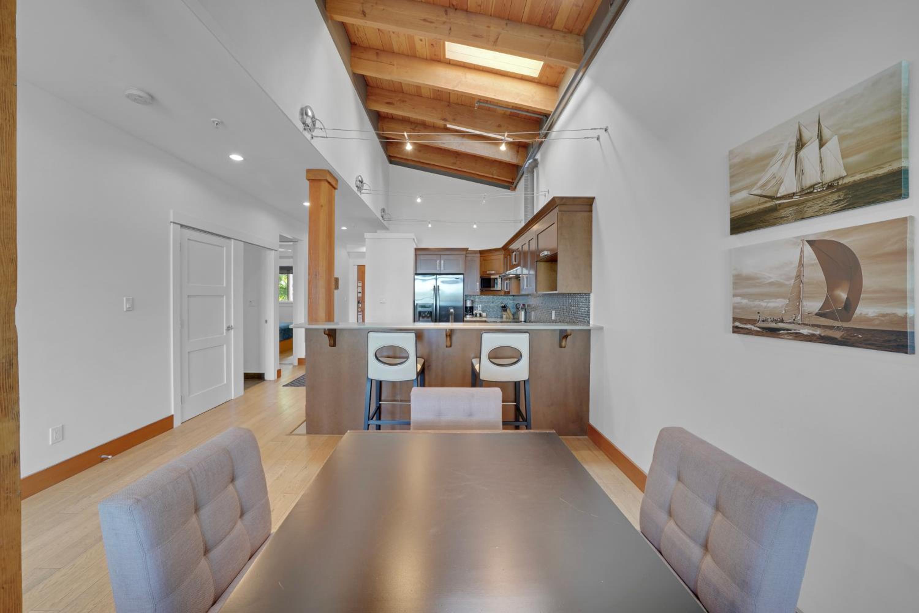 Mariner's Loft - Salt Spring Island