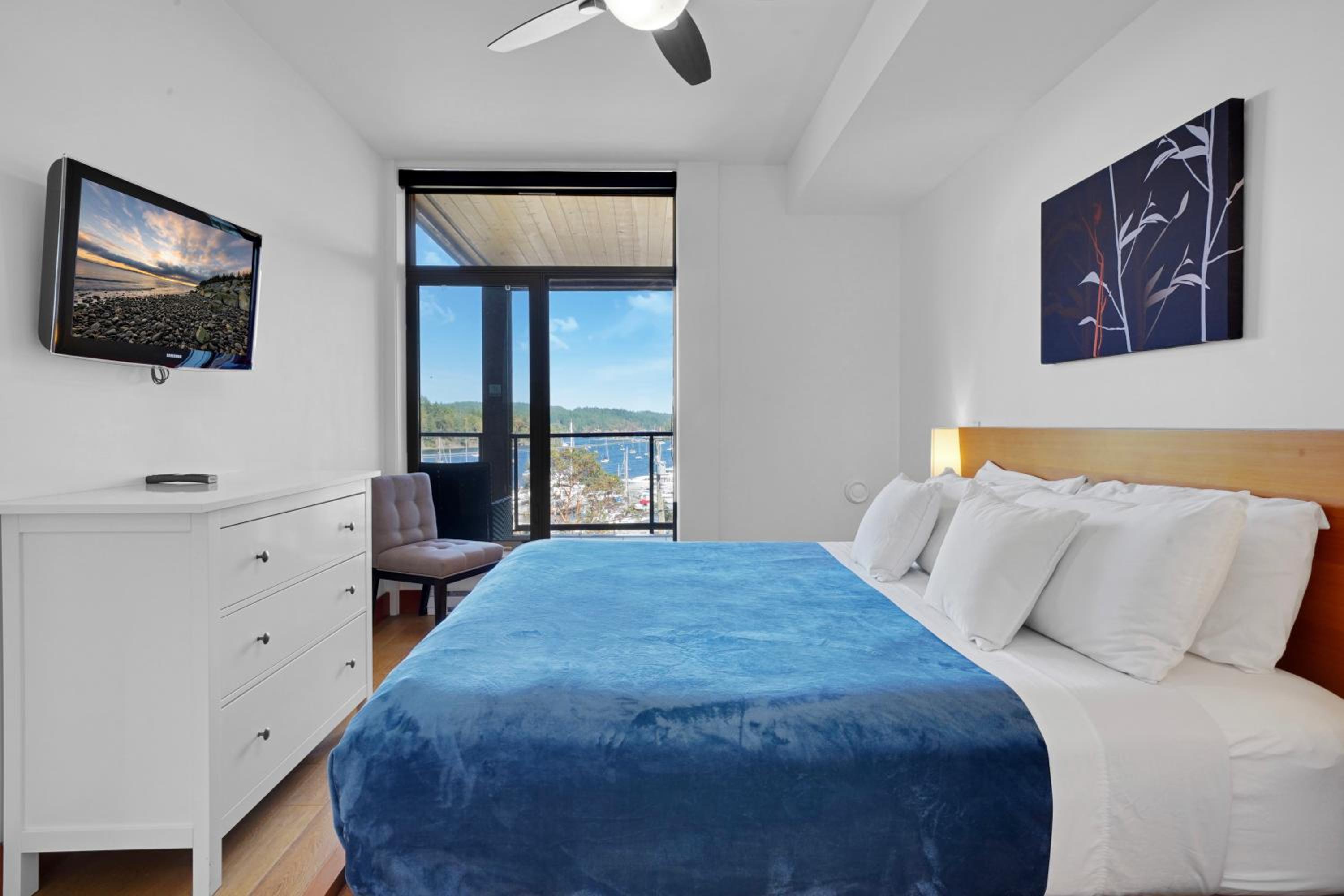 Mariner's Loft - Salt Spring Island