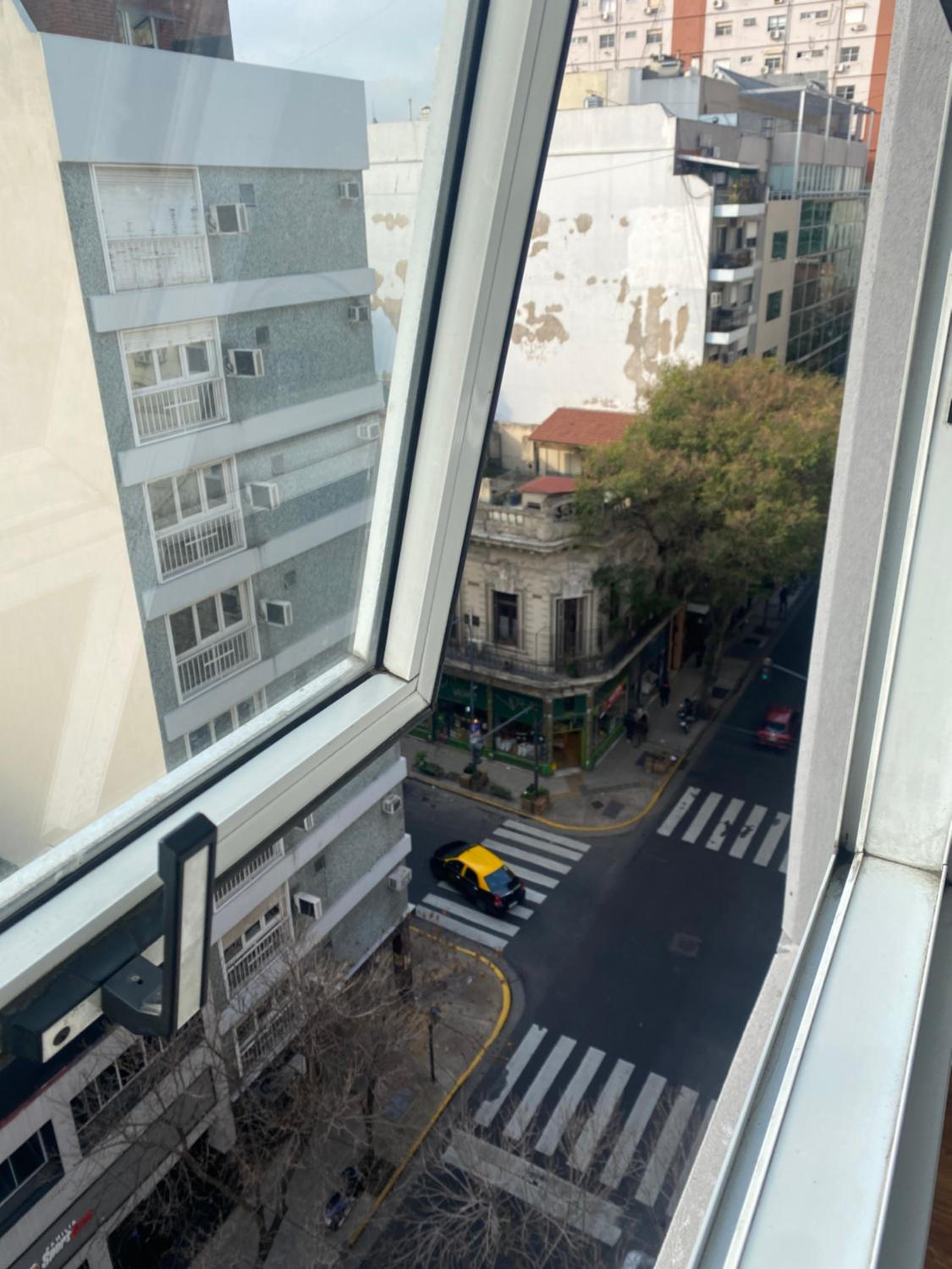 Apartamento súper luminoso en Congreso / Centro view 3
