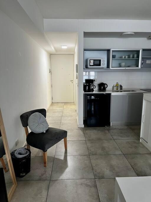 Moderno Monoambiente Gym Piscina Seguridad 24hs HOM Edificio Subte D