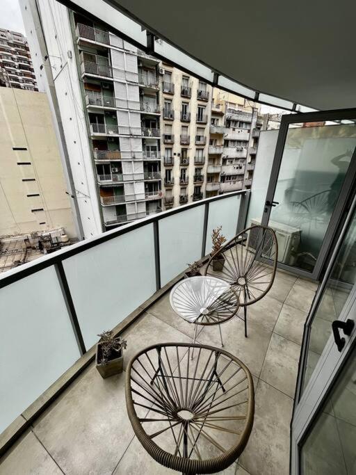 Moderno Monoambiente Gym Piscina Seguridad 24hs HOM Edificio Subte D
