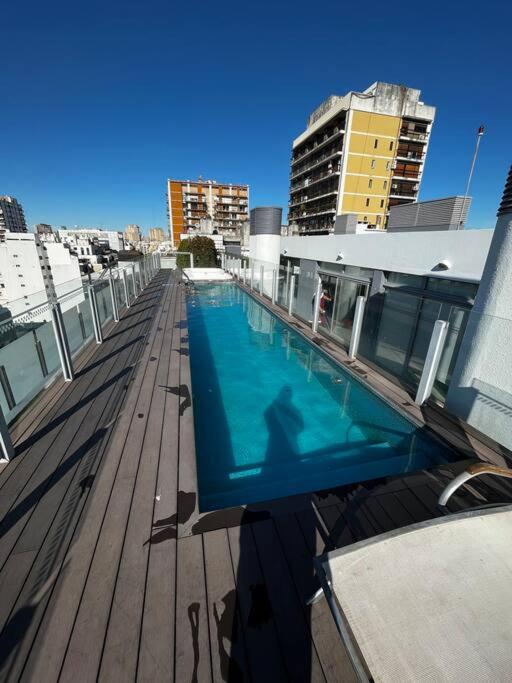 Moderno Monoambiente Gym Piscina Seguridad 24hs HOM Edificio Subte D