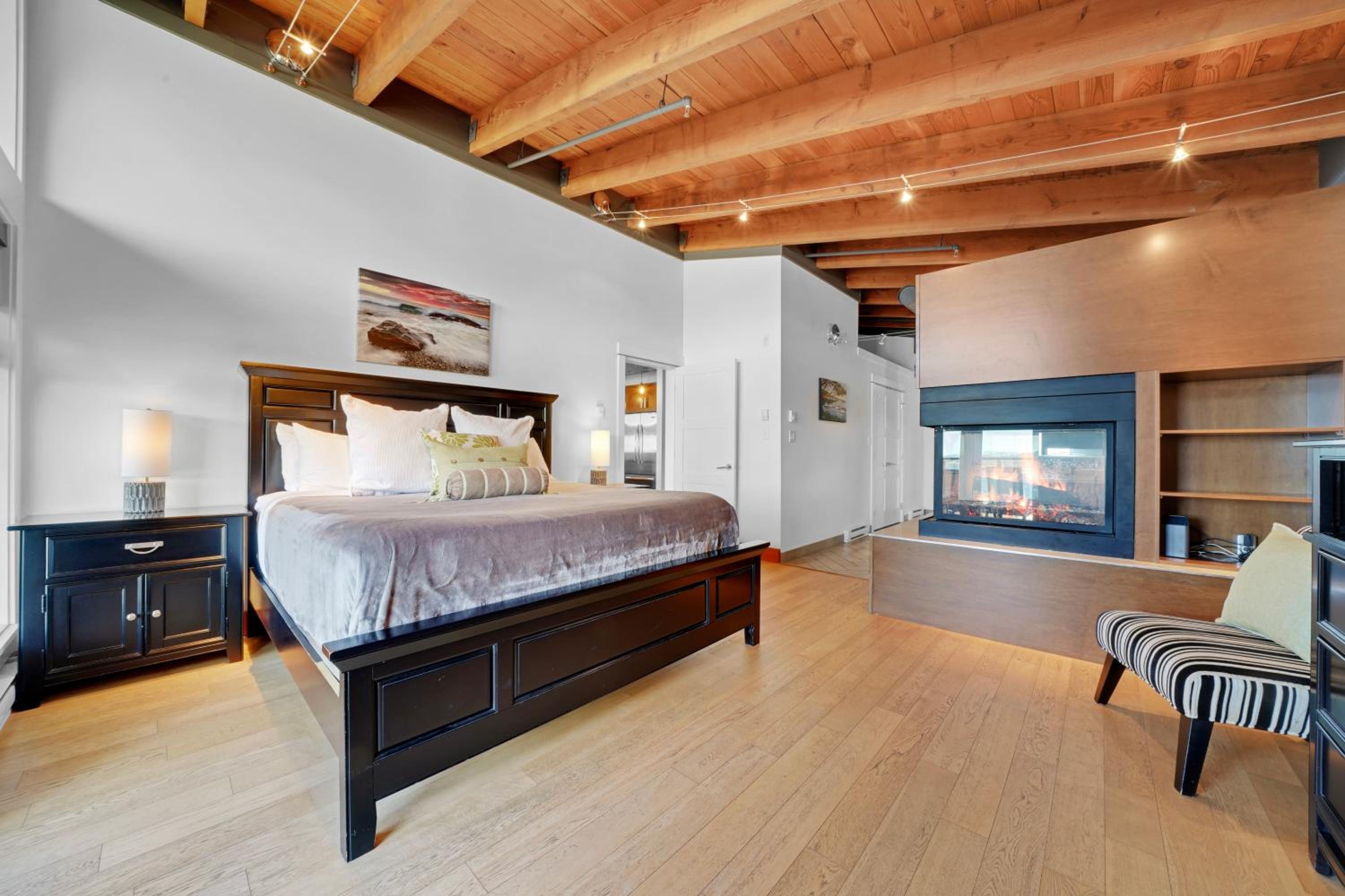 Mariner's Loft - Salt Spring Island