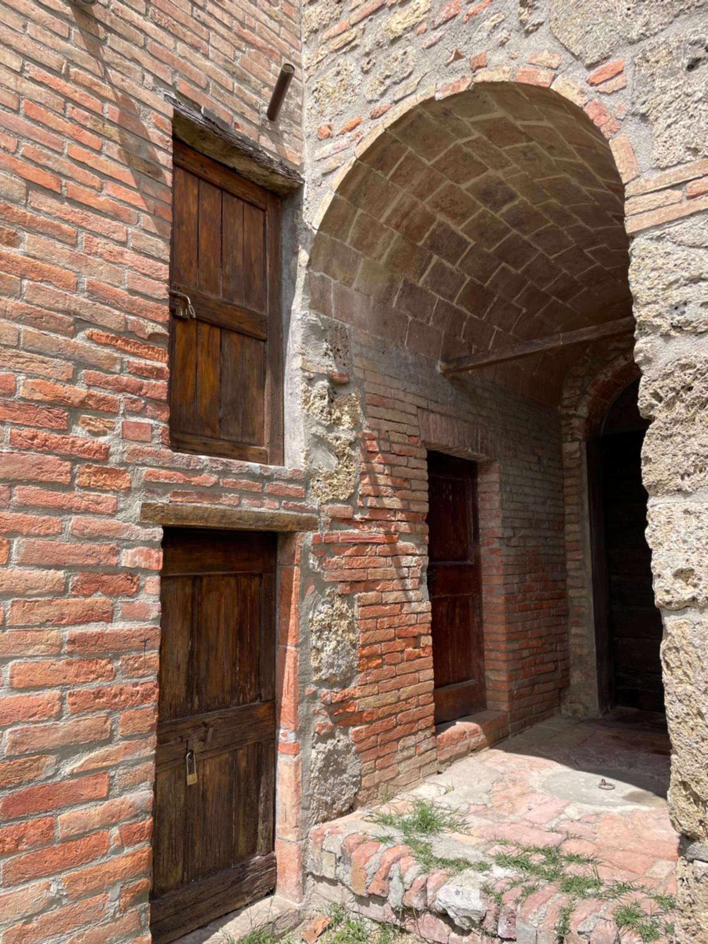 Montevenere 83