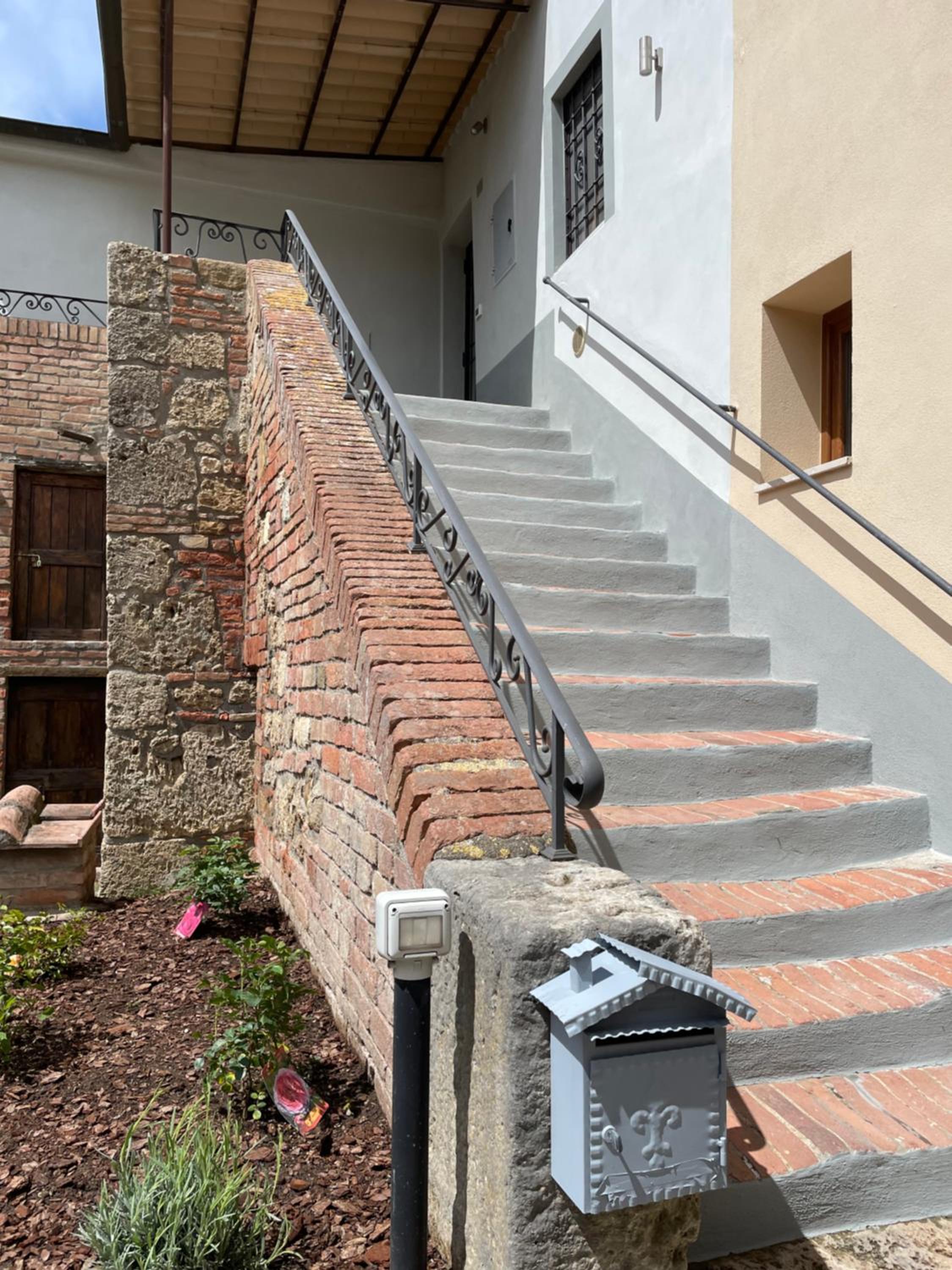 Montevenere 83