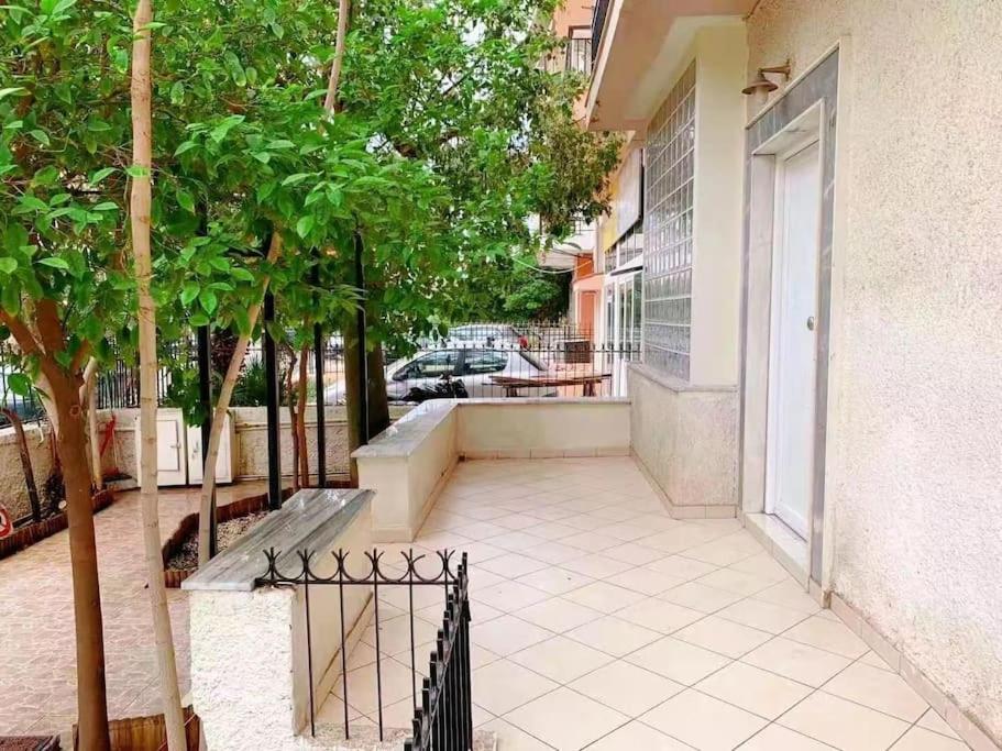 近图书馆宽敞露台Spacious Terrace Near Library