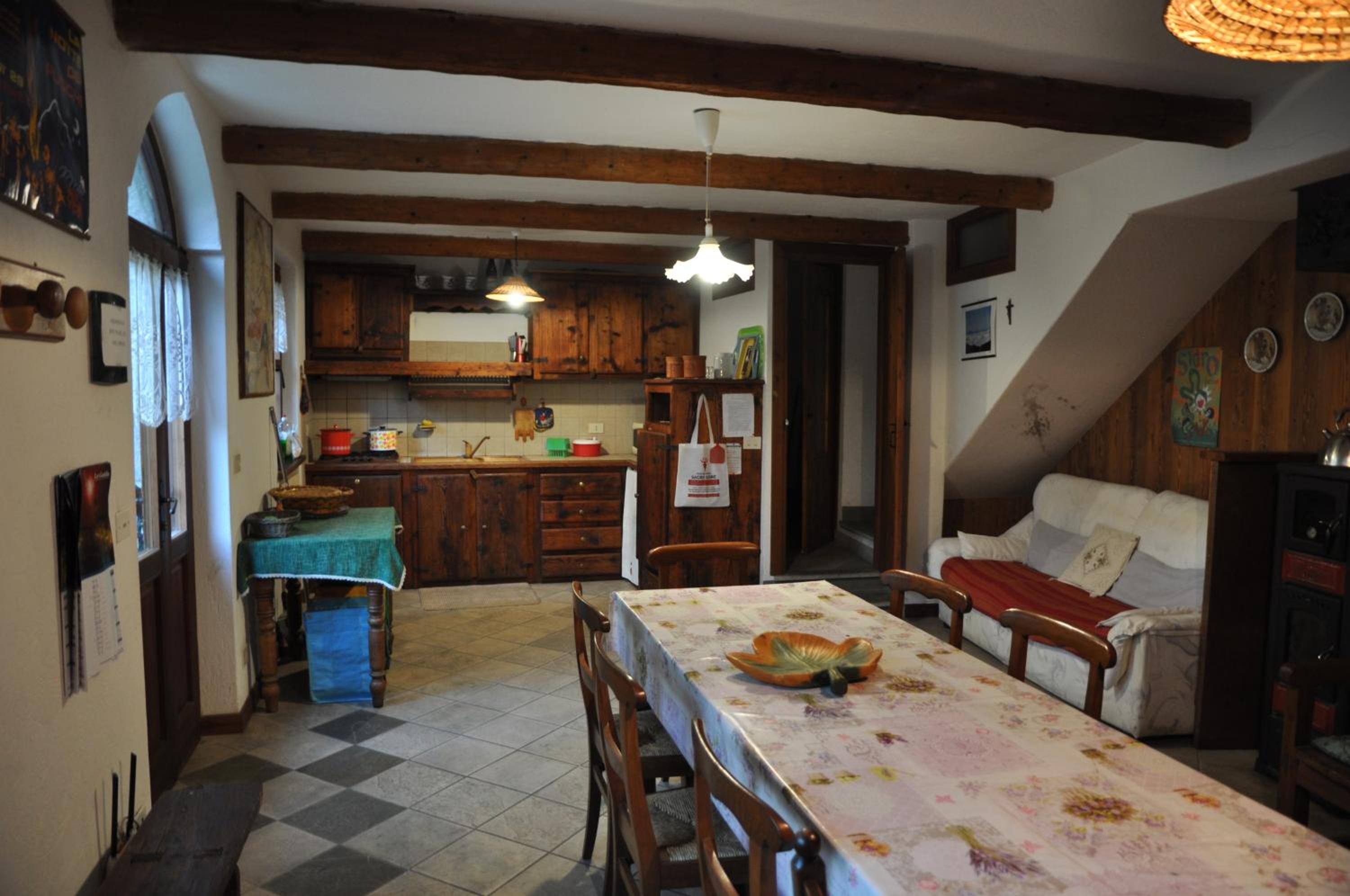 Photo 68