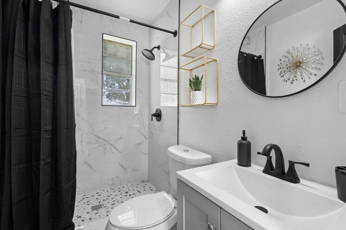 Orlando 2br Escape Patio Comfort For 6 Guests