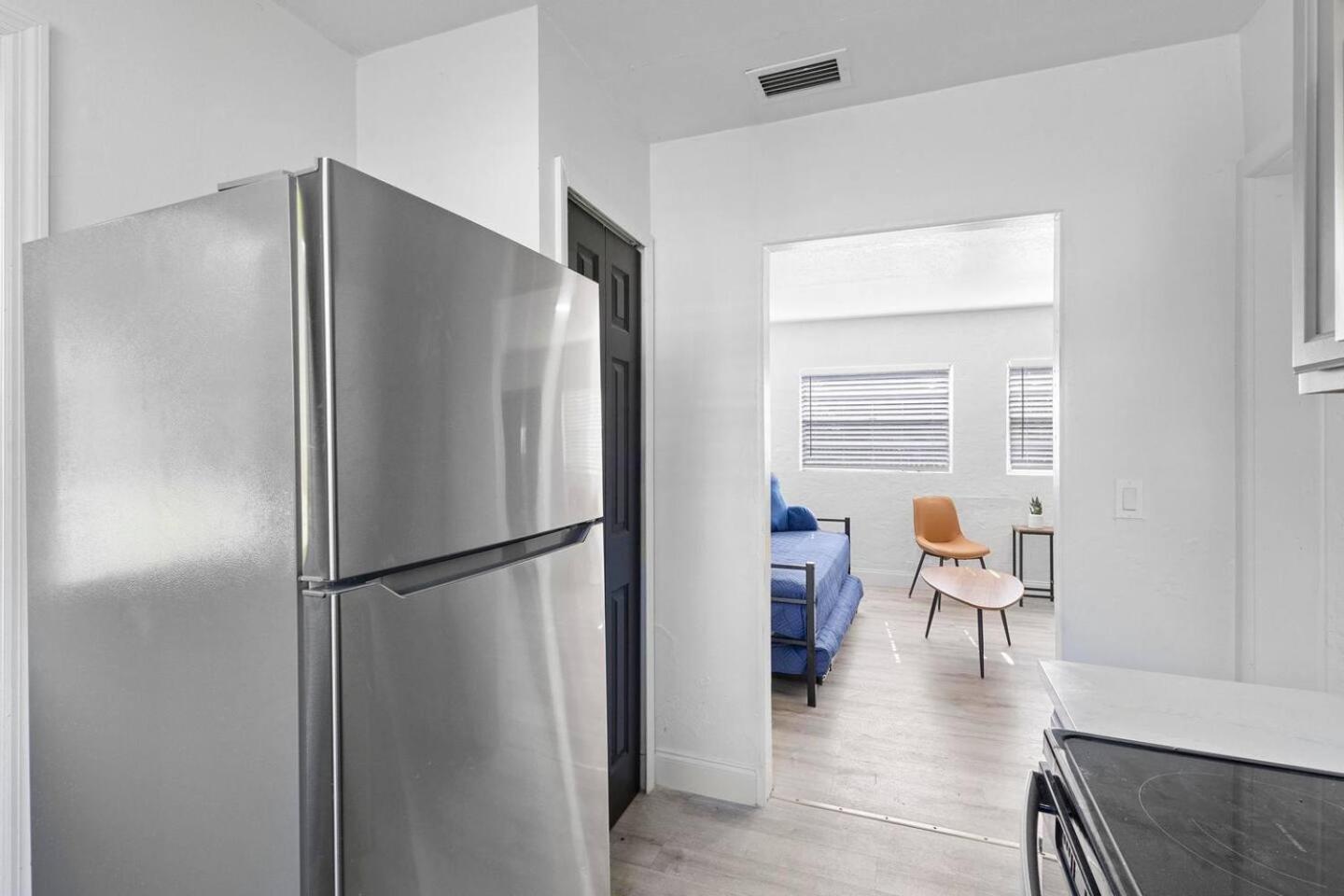 Orlando 2br Escape Patio Comfort For 6 Guests