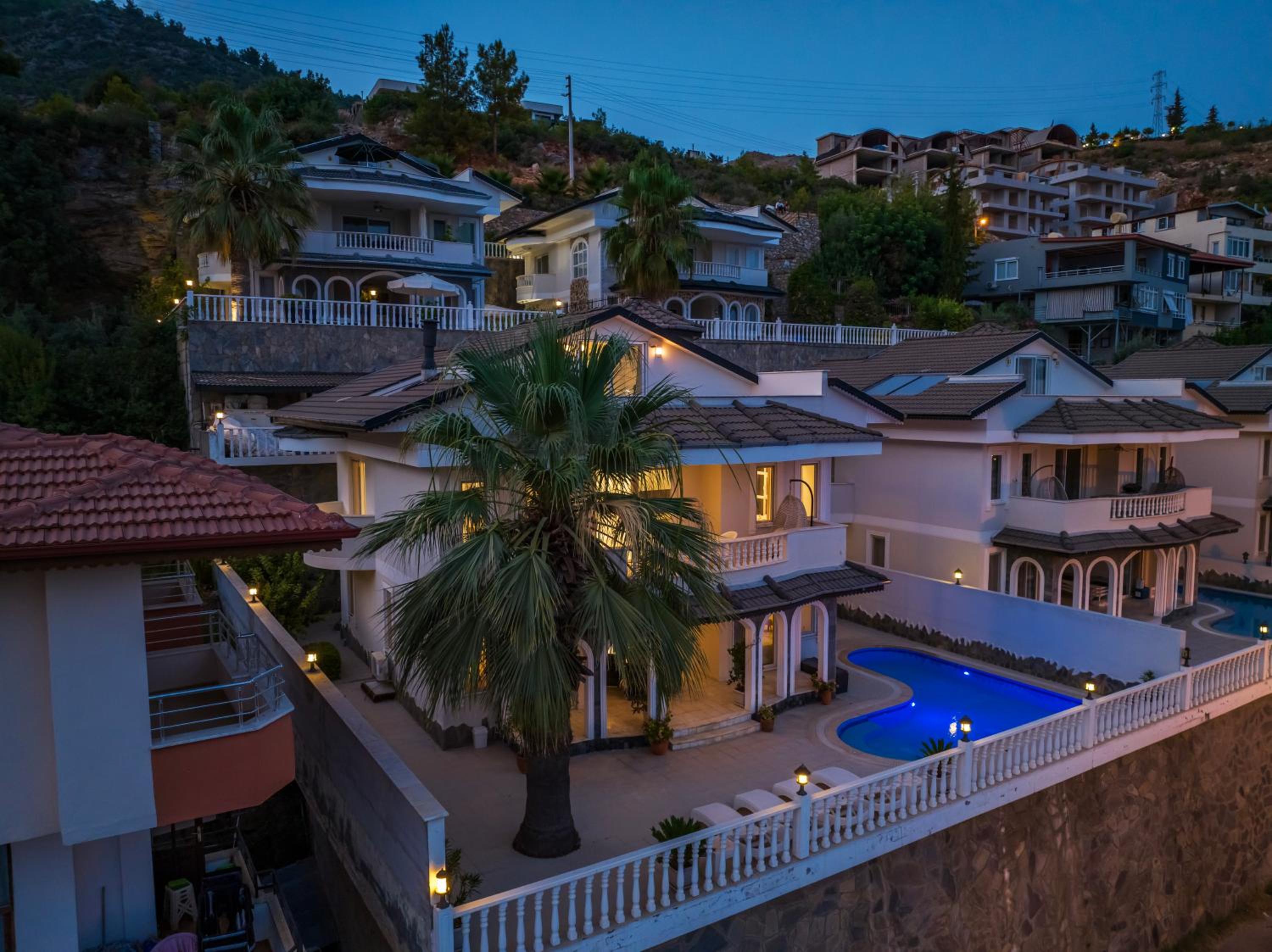 Villa mit einzigartigem Ausblick view 2