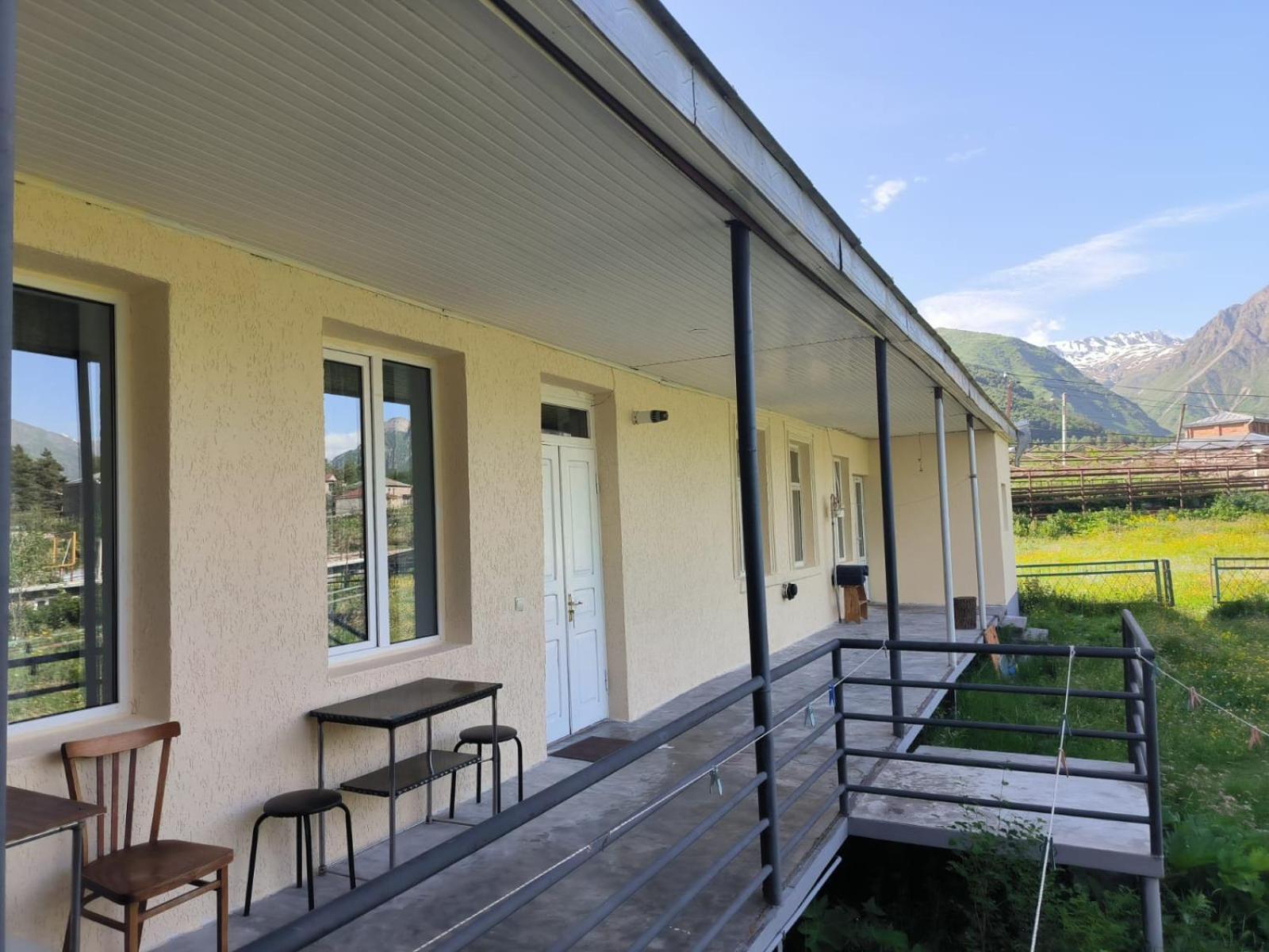 Kamara Apartment