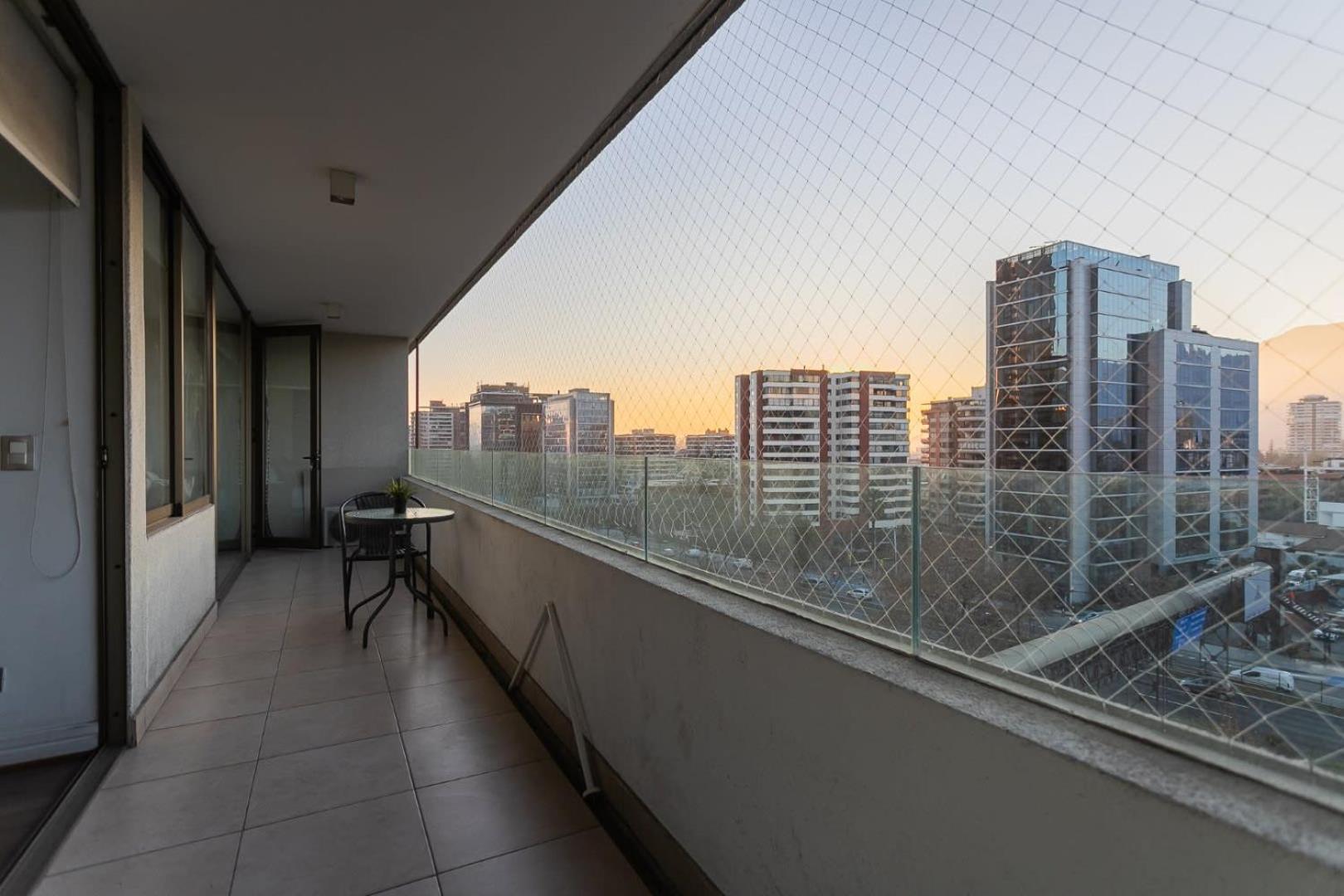 Spacious apartment steps away from Parque Arauco