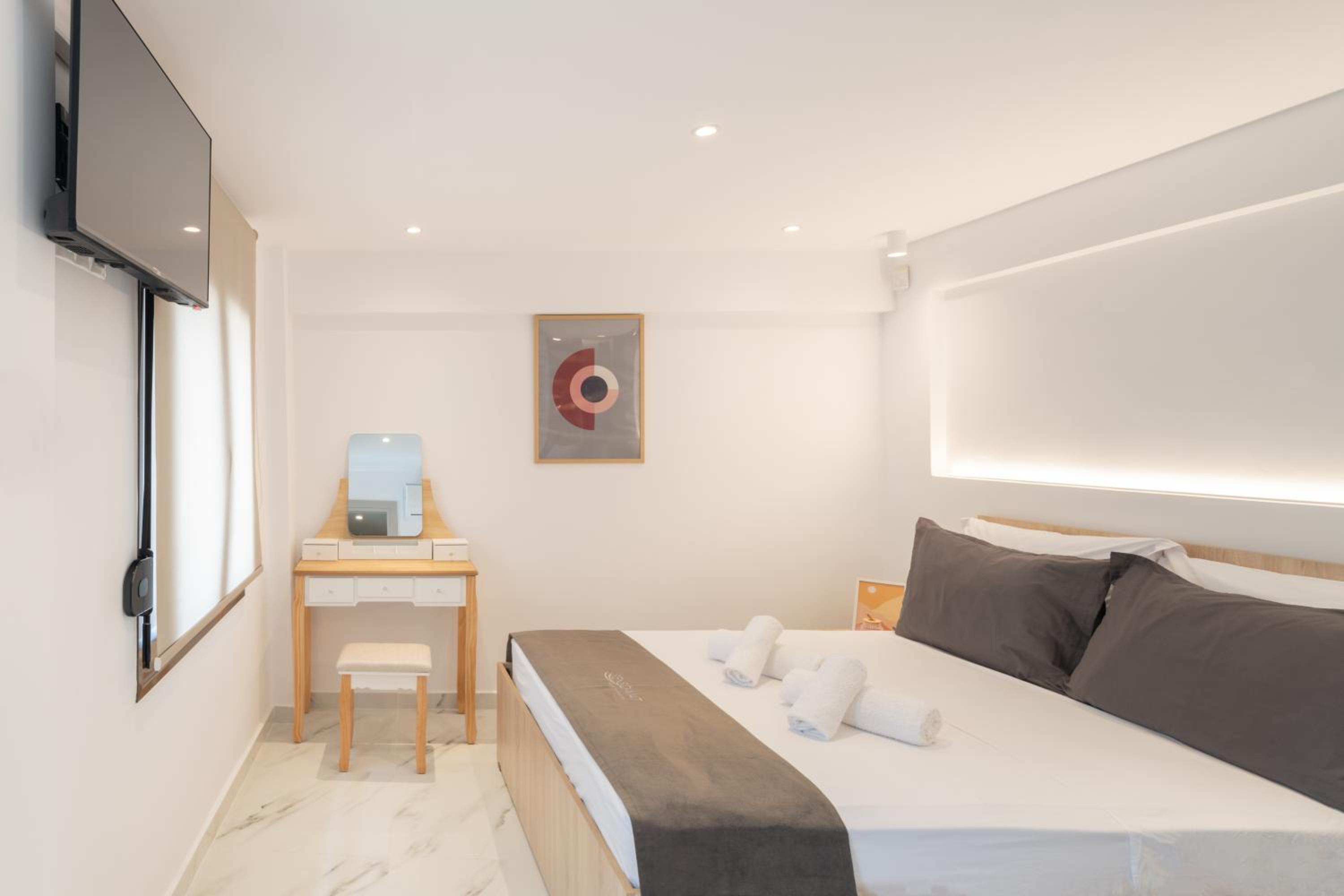Anassa 2 City Center Apartment view 4