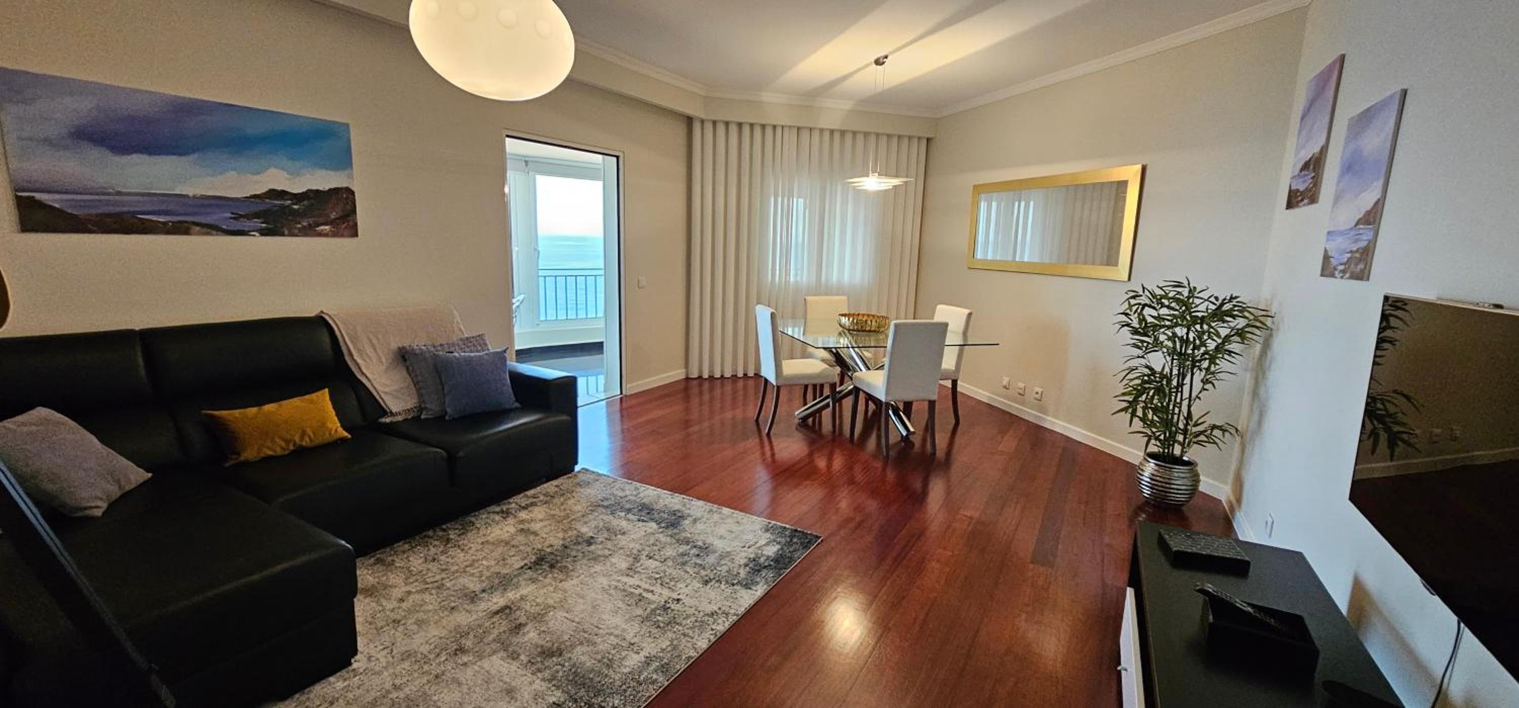Blue Diamond-seaview & free park view 5