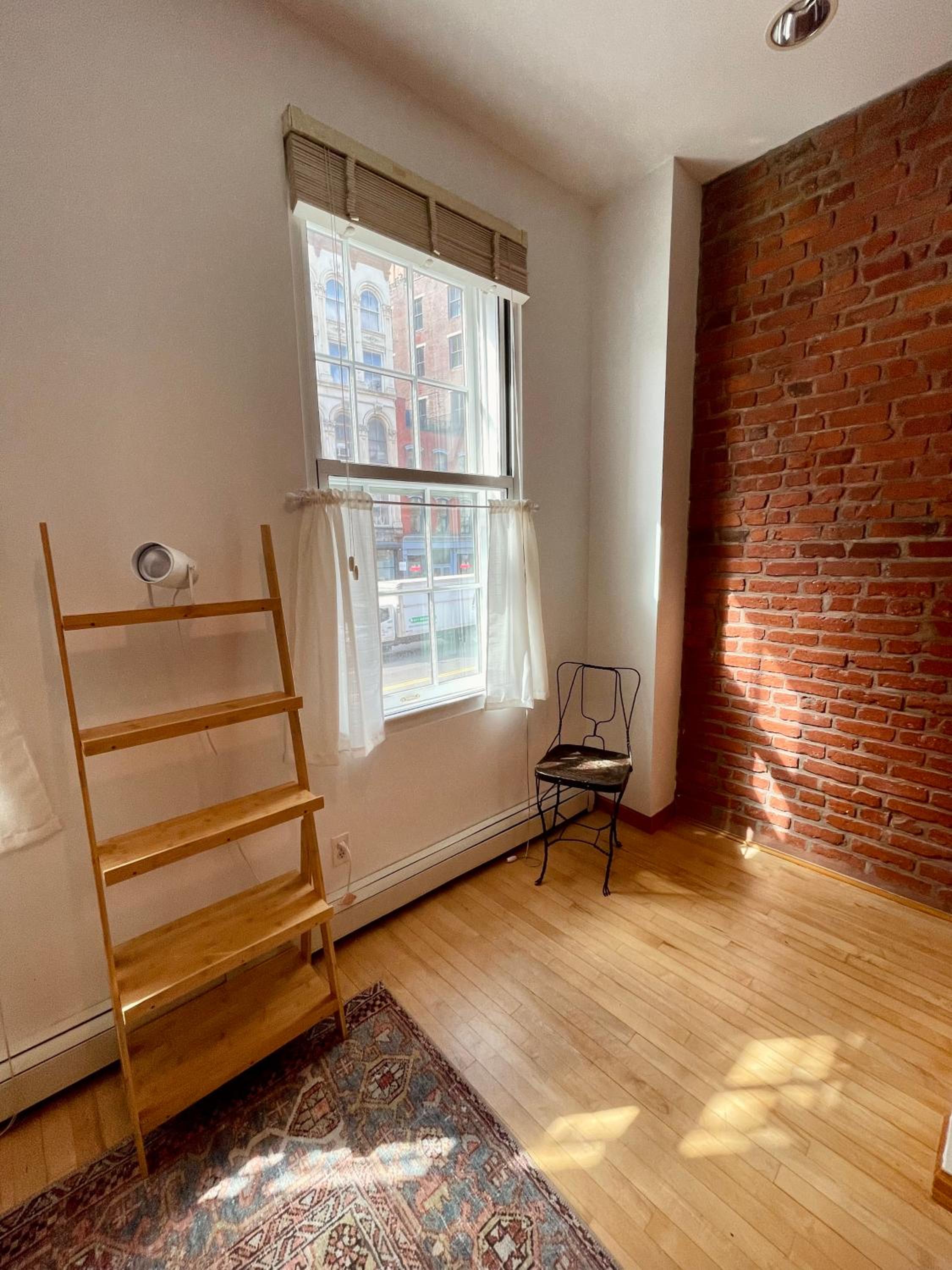 Gorgeous SOHO Duplex Brownstone
