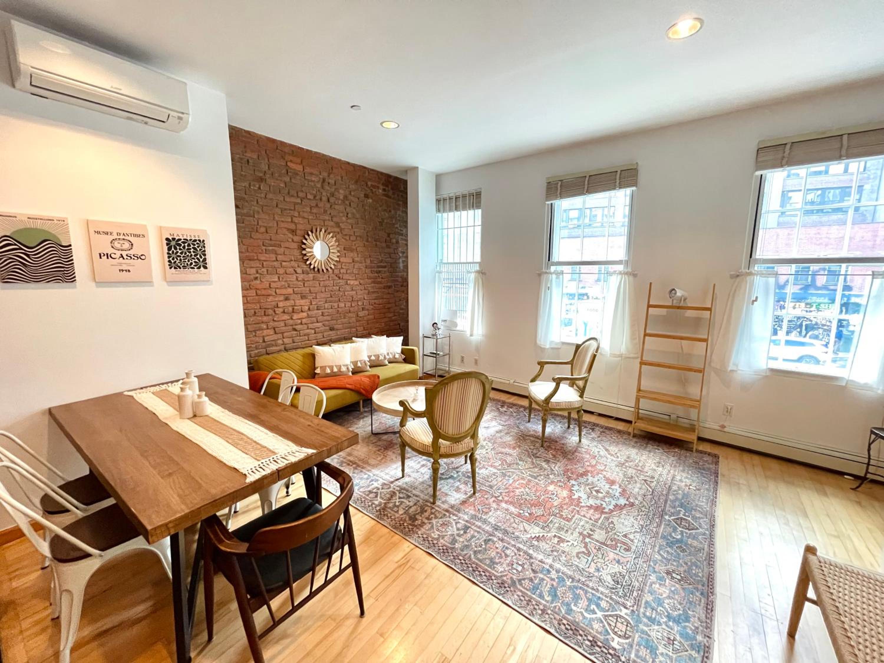 Gorgeous SOHO Duplex Brownstone