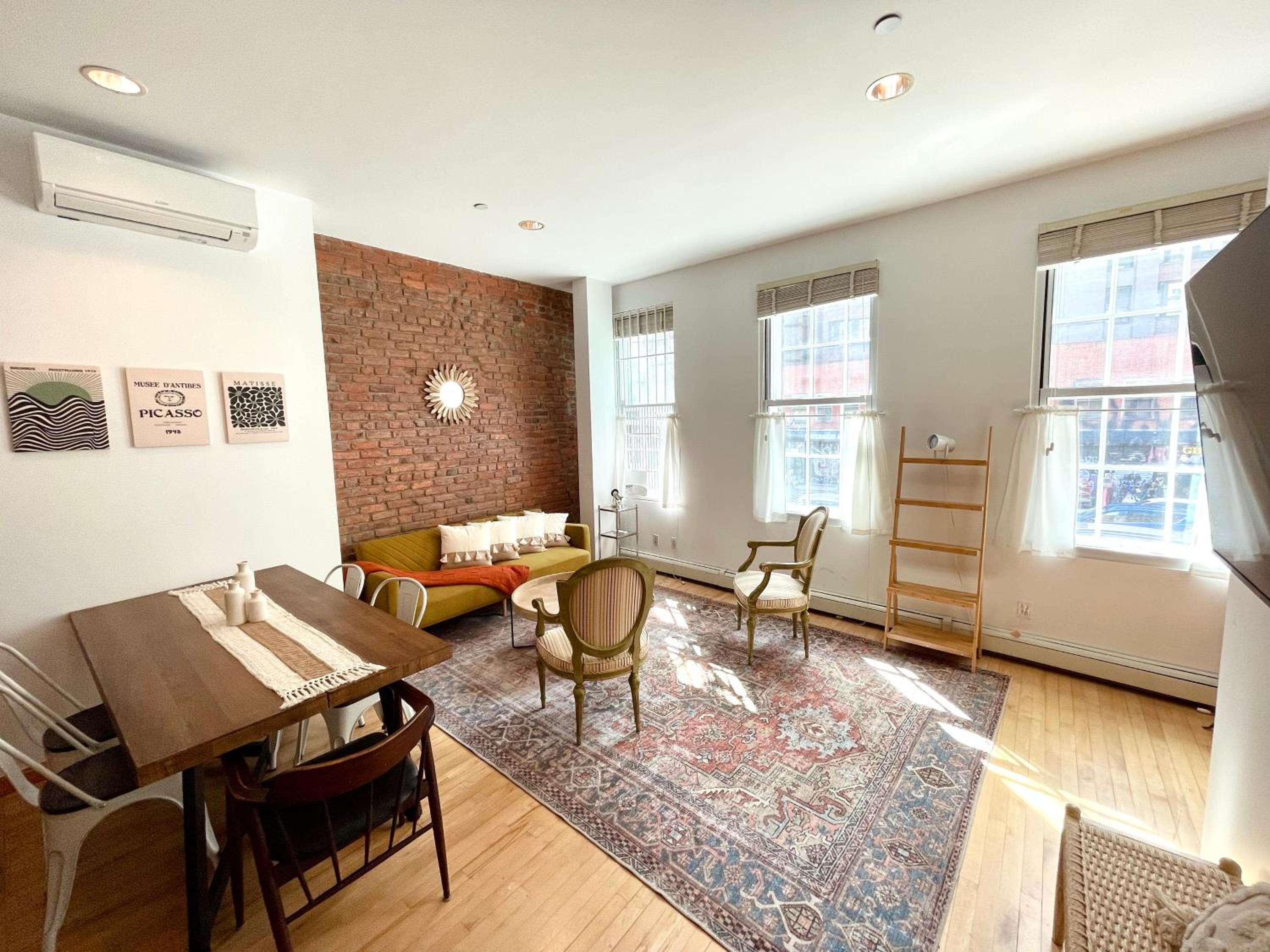Gorgeous SOHO Duplex Brownstone