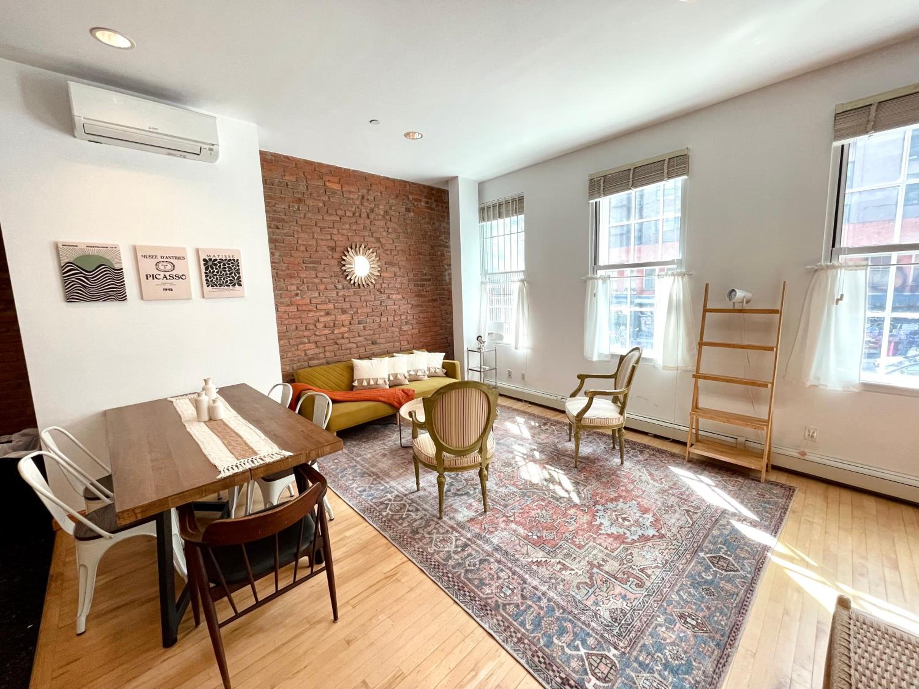 Gorgeous SOHO Duplex Brownstone