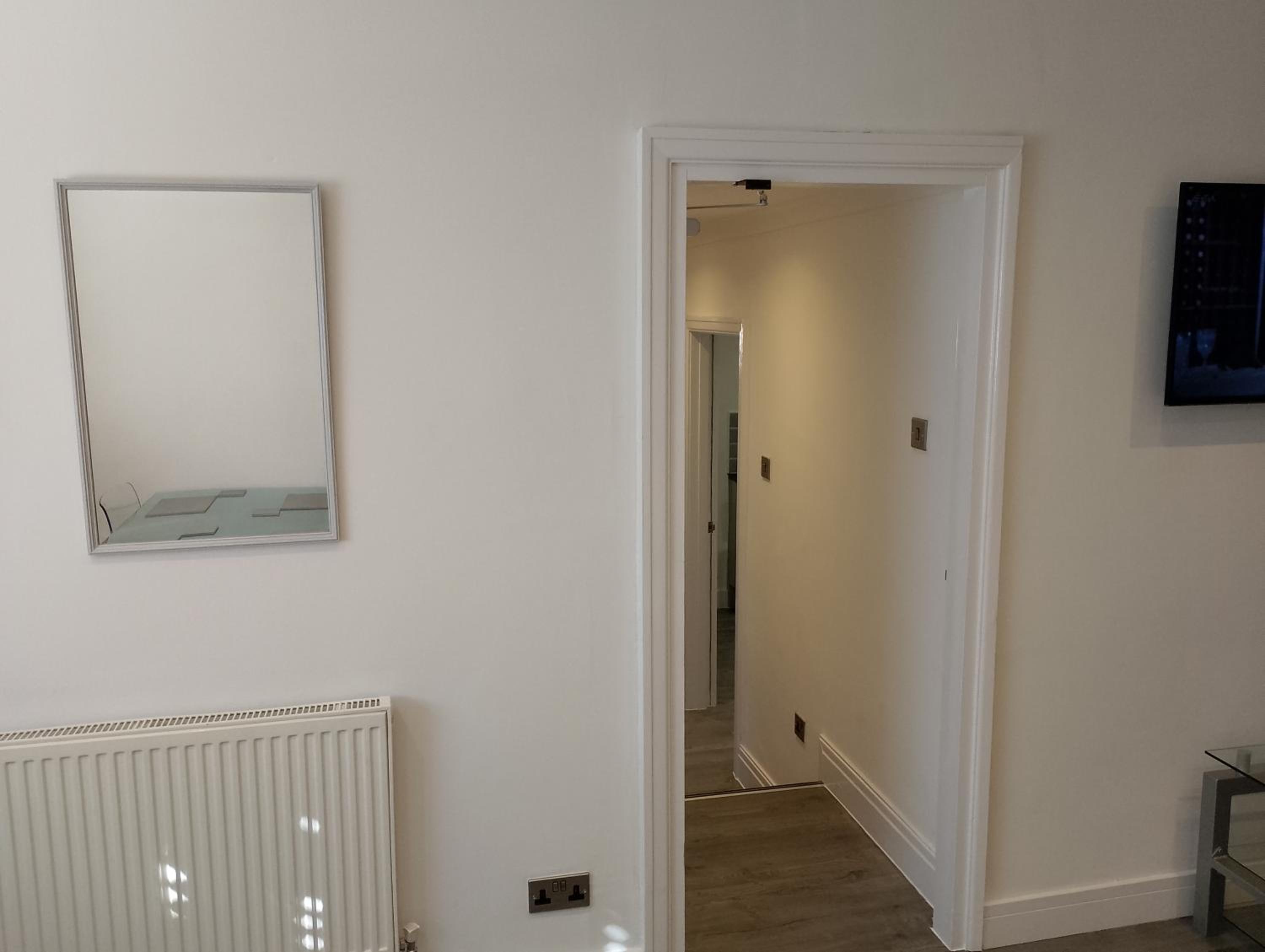 St Annes Lodge Garden Flat AWARD WINNING HOSTS view 3