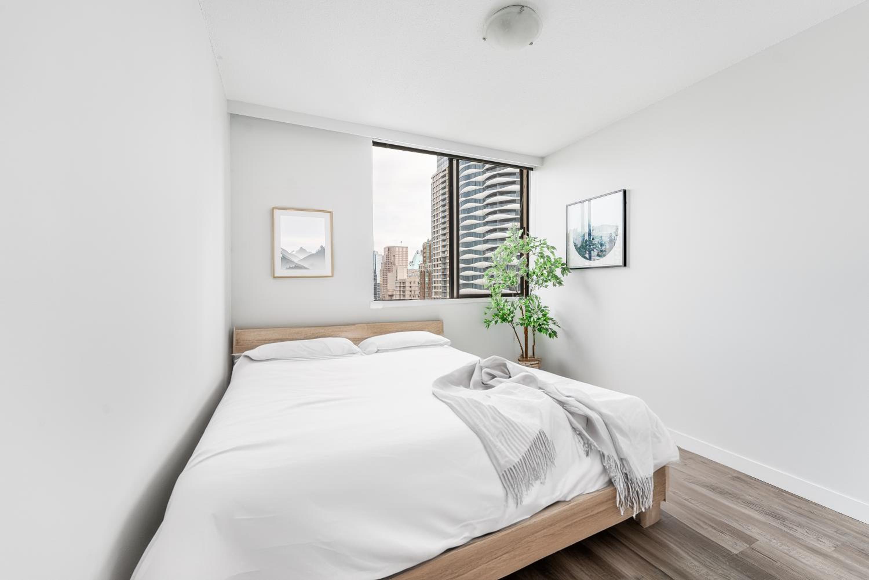 Elegant 2BR Downtown Apartment Offering Unmatched City & Mountain Vistas