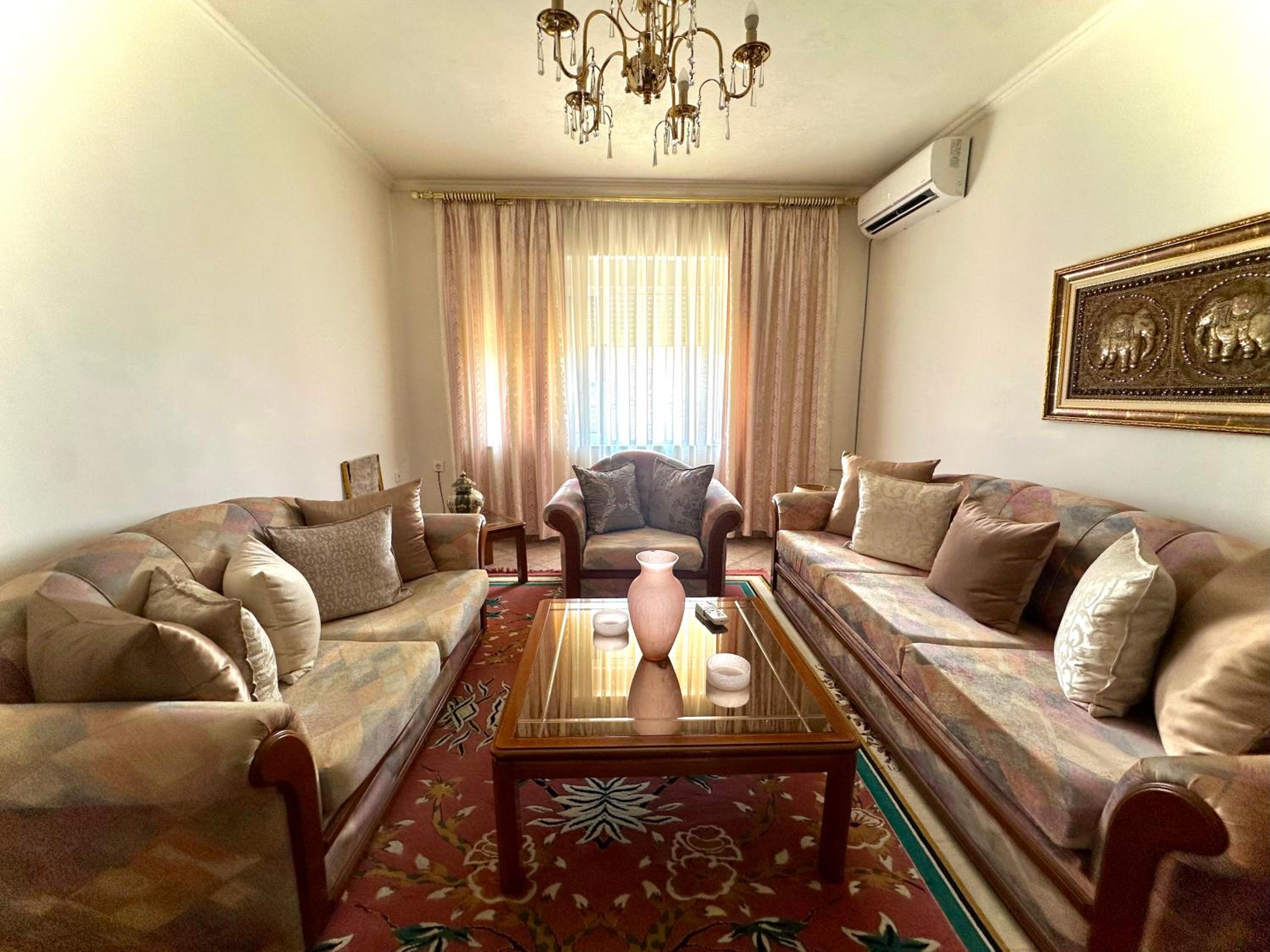 CasaFlow's Gjirokaster Apartment