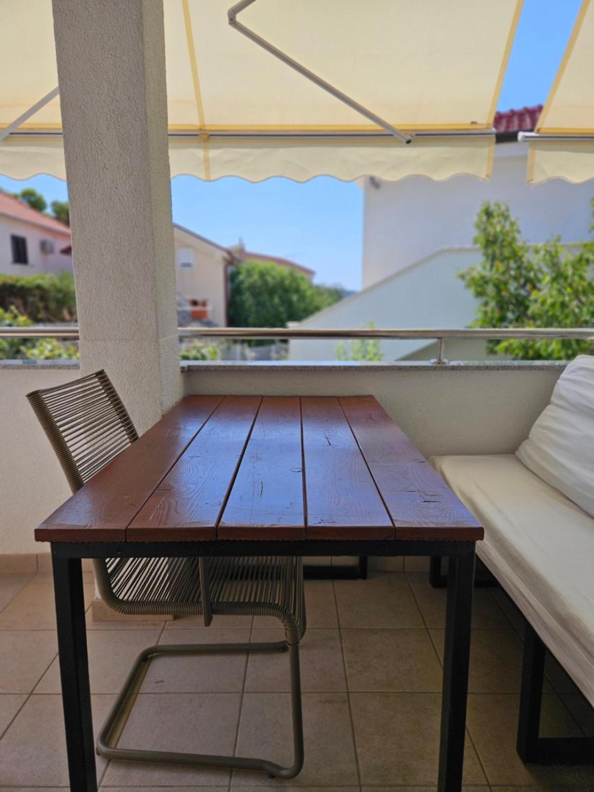 Charming seaside Apartments NOA & JAKOV, Zaboric Sibenik photo 4