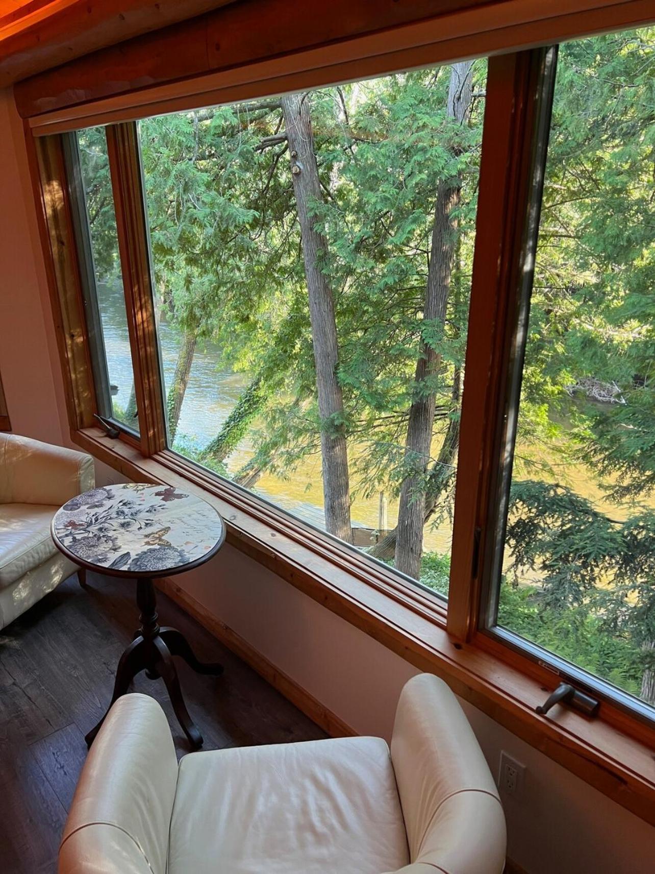Monarch Lodge, Giant Riverview, Hot Tub, Fireplace