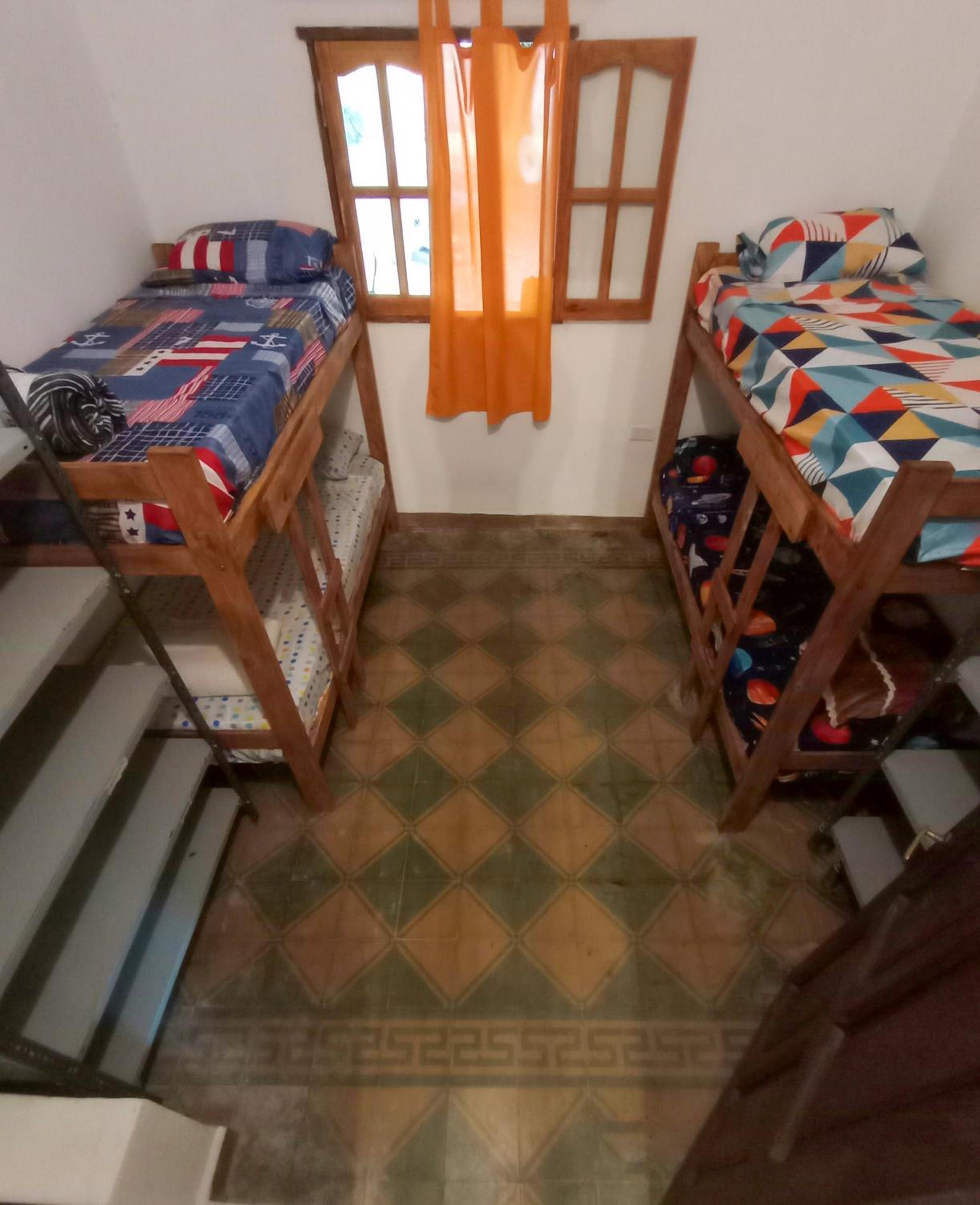 Casa Nuestra Hostal