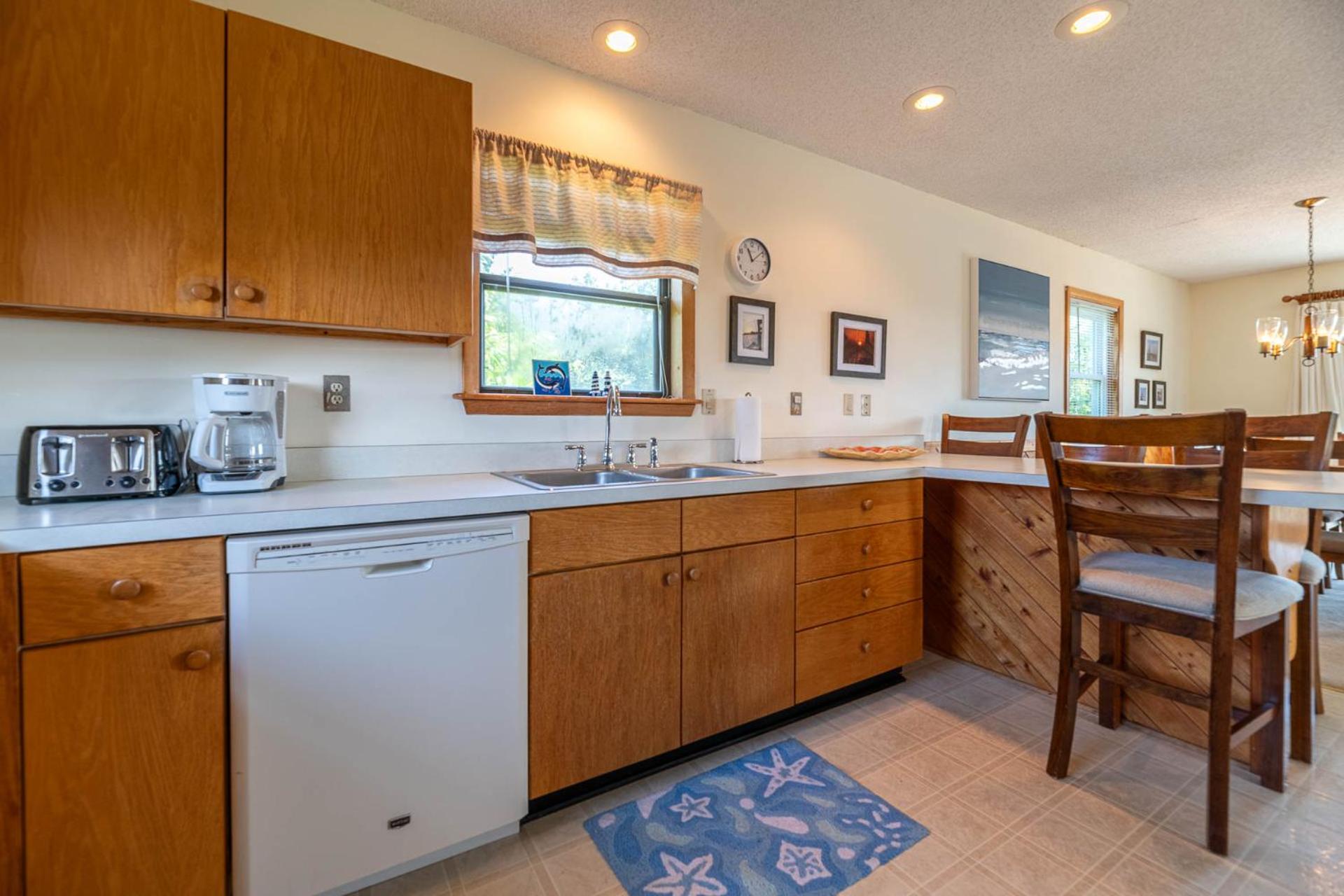 Persimmon - Duck, Sanderling, Ocean View, 65 Yds to Beach, Community Pool, Tennis, Flex Stays