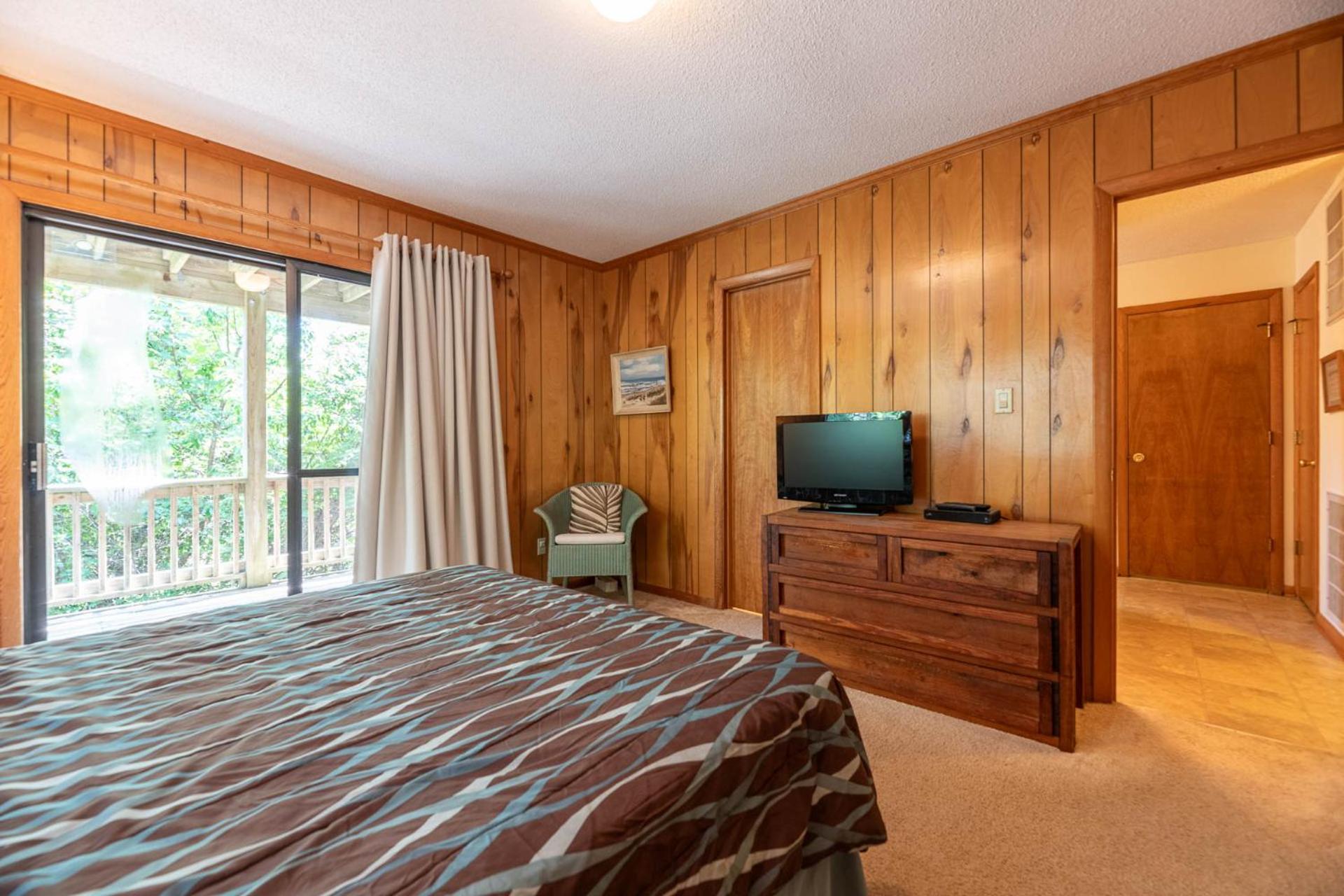 Persimmon - Duck, Sanderling, Ocean View, 65 Yds to Beach, Community Pool, Tennis, Flex Stays