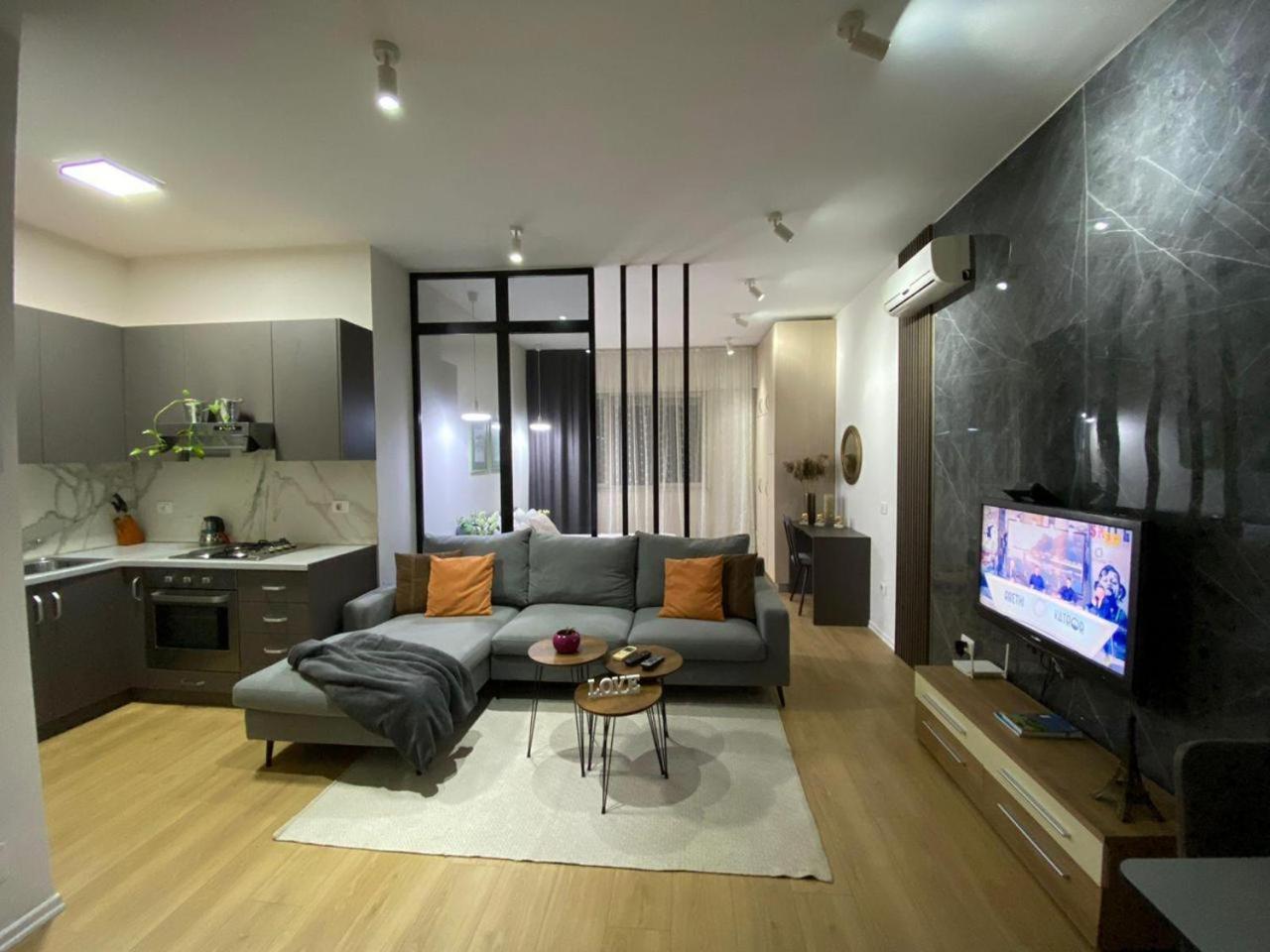Kristal Center, Studio,near Artificial Lake