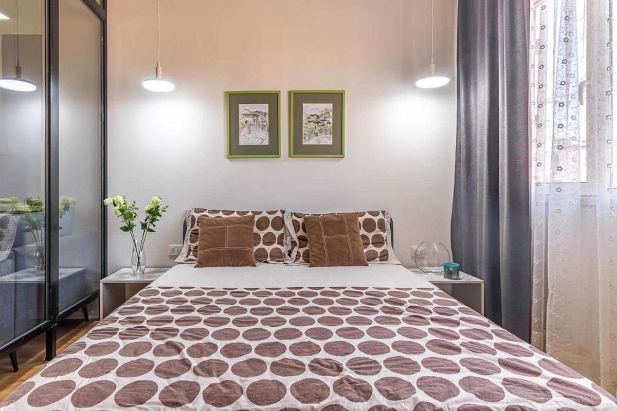 Kristal Center, Studio,near Artificial Lake