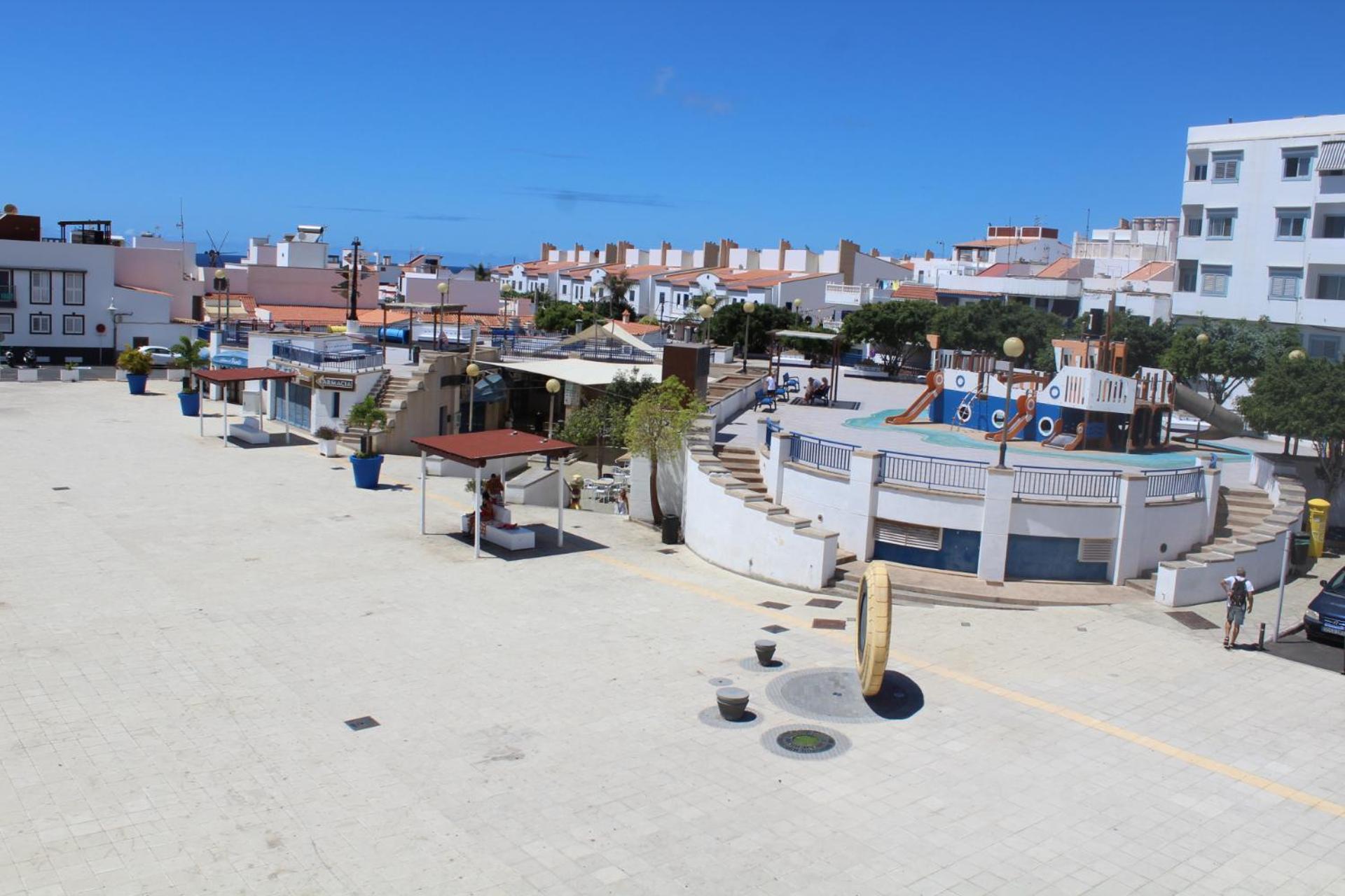 La Avenida Las Nieves Agaete
