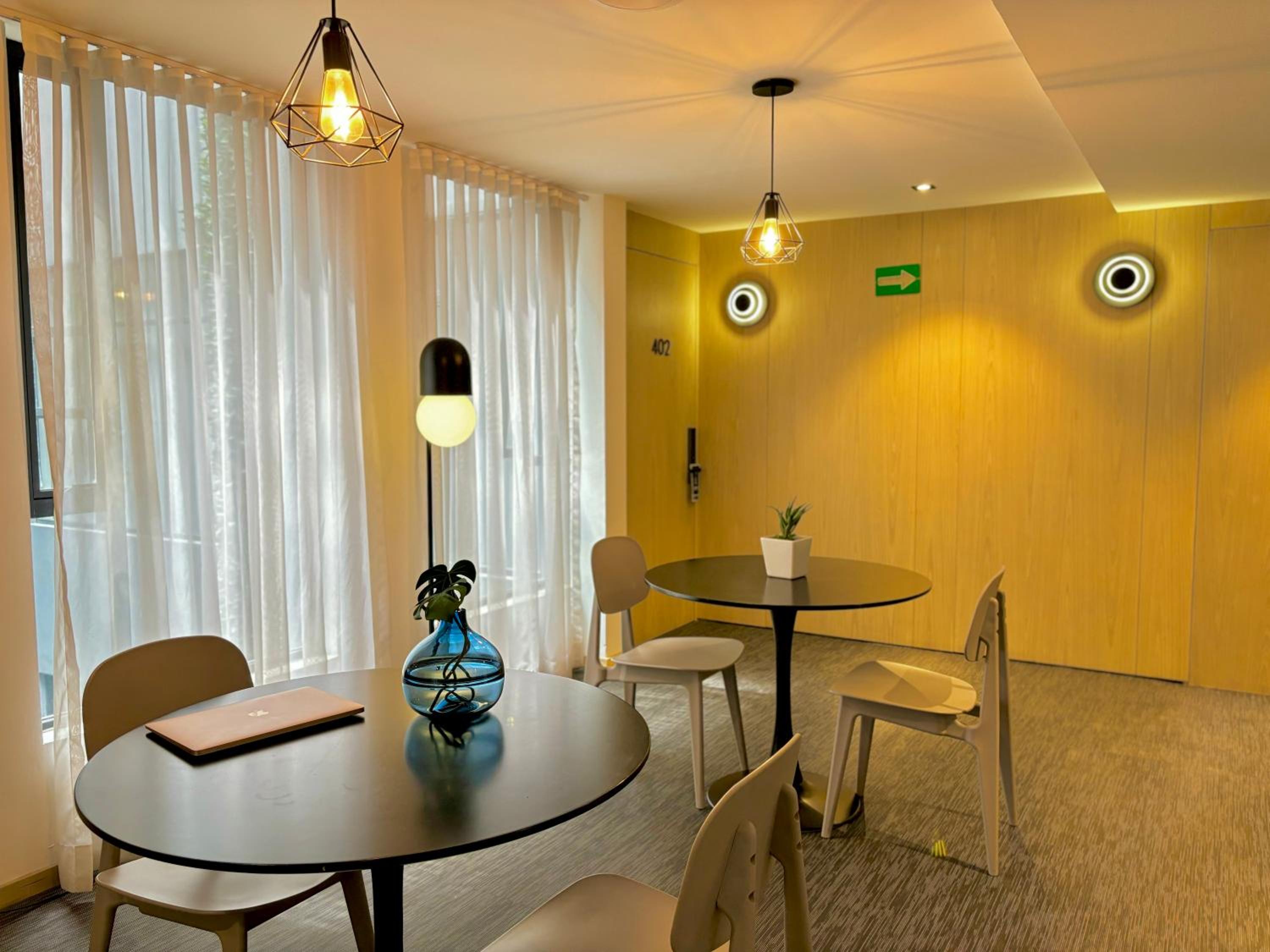 meeting & event spaces