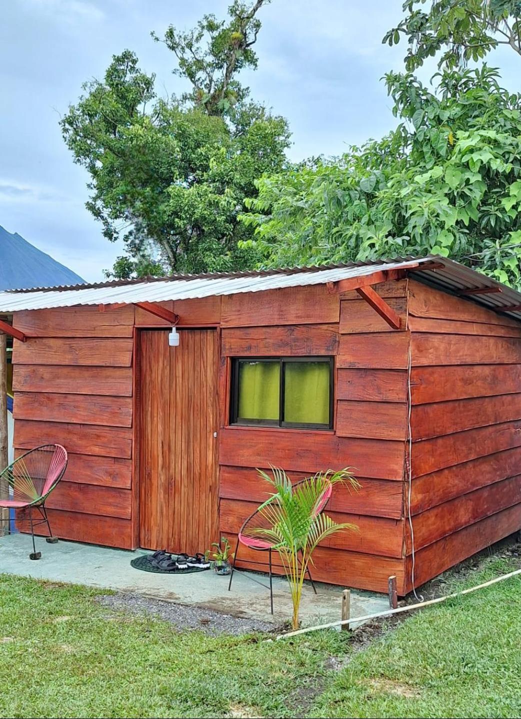 Sunset Inn Arenal B&B