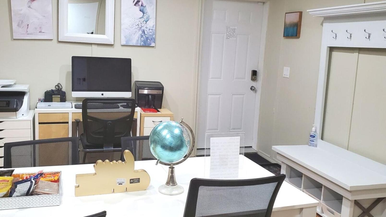 56 Executive Business Home W Ac 10 Min To Airport