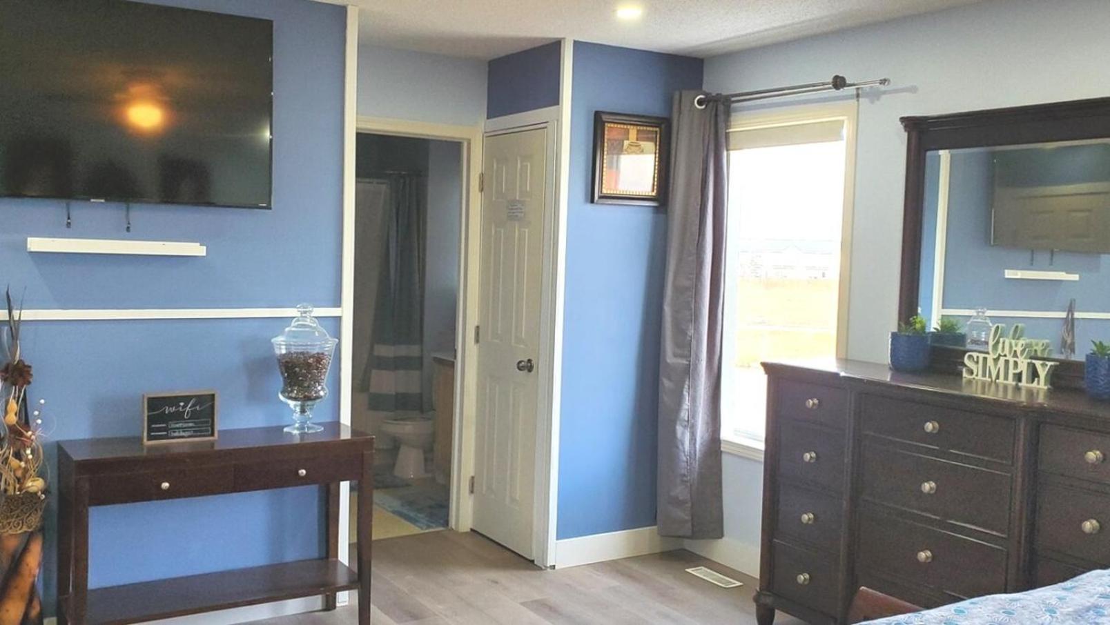 56 Executive Business Home W Ac 10 Min To Airport