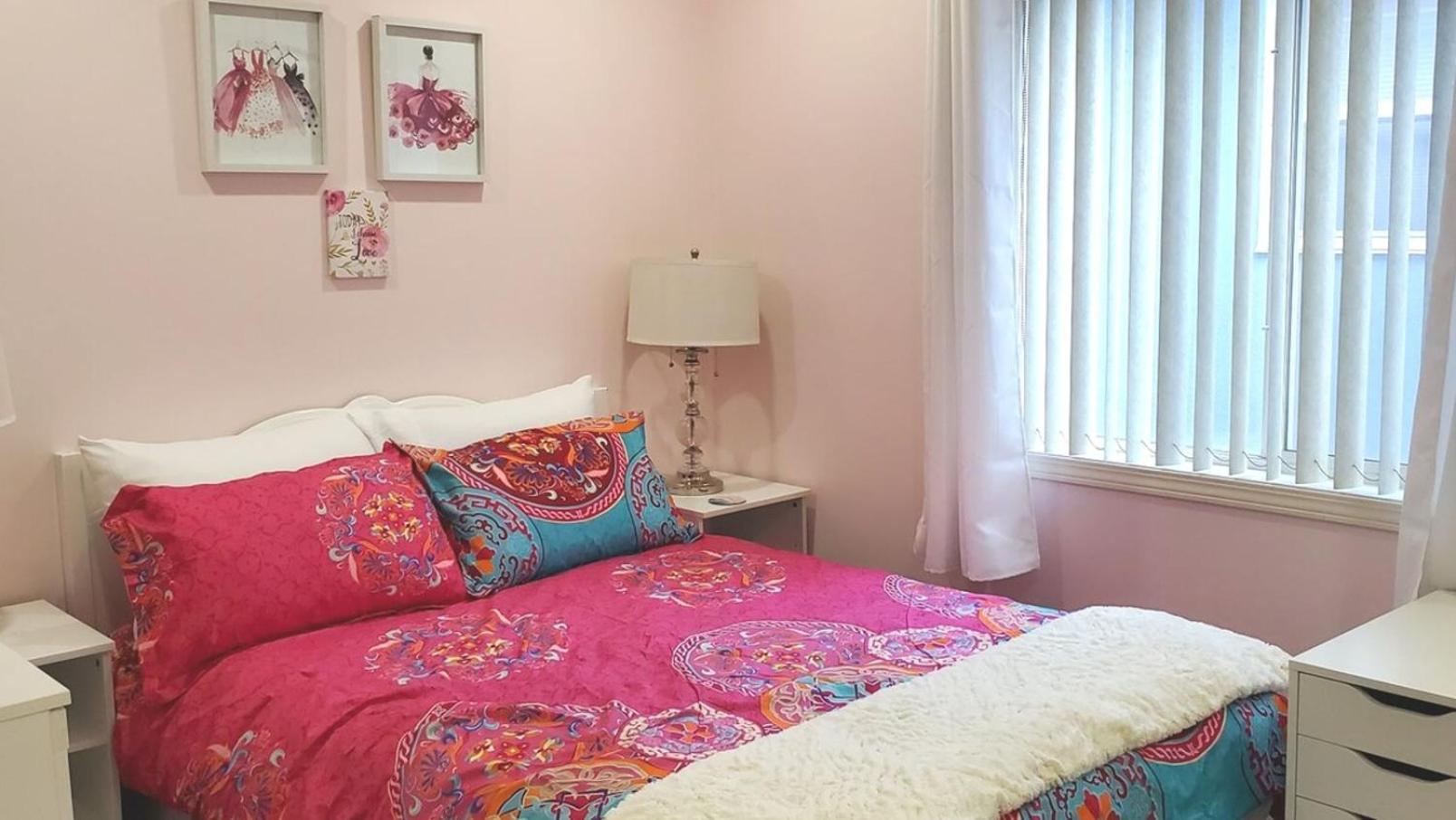 56 Executive Business Home W Ac 10 Min To Airport