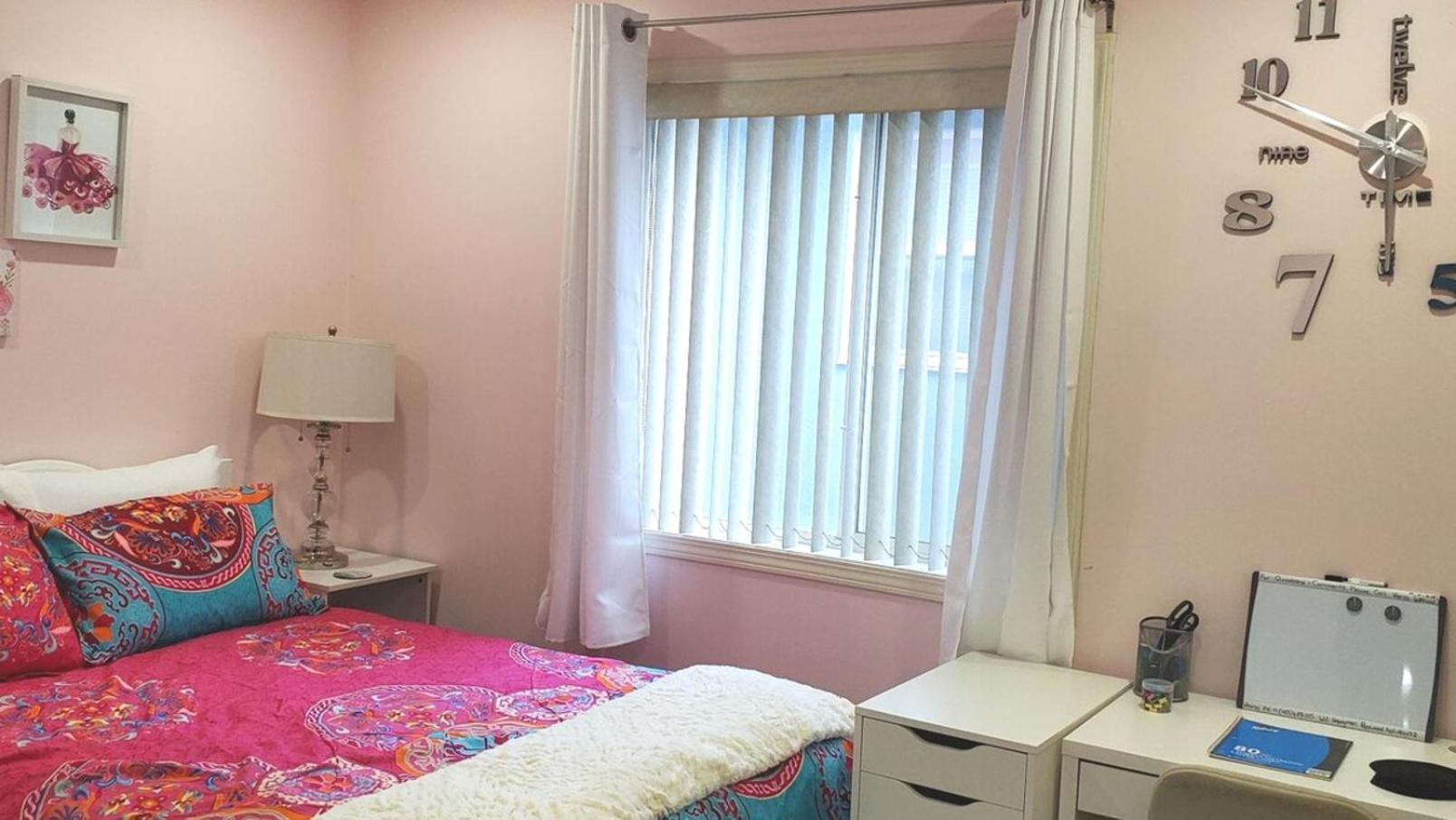 56 Executive Business Home W Ac 10 Min To Airport