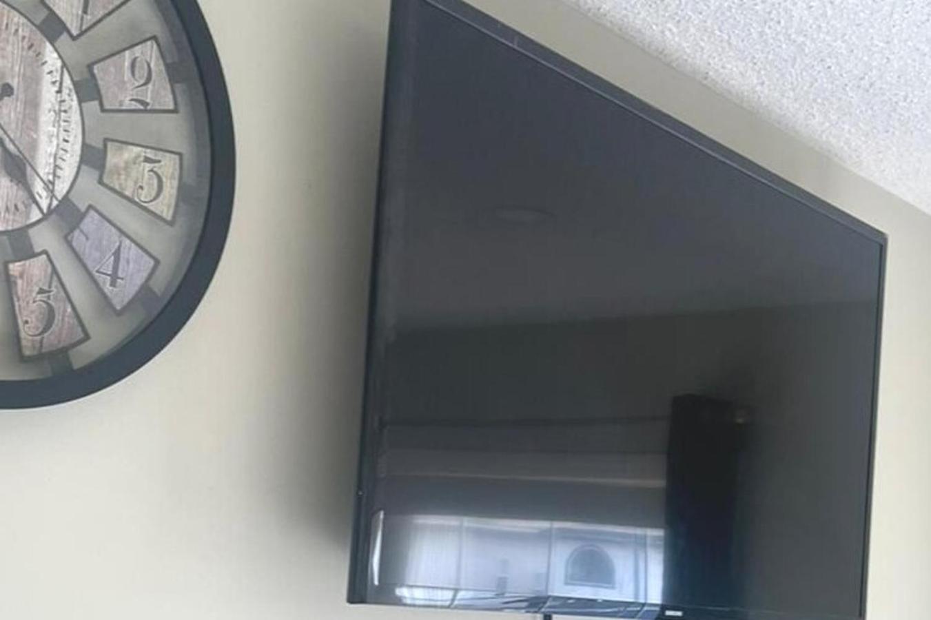 56 Executive Business Home W Ac 10 Min To Airport