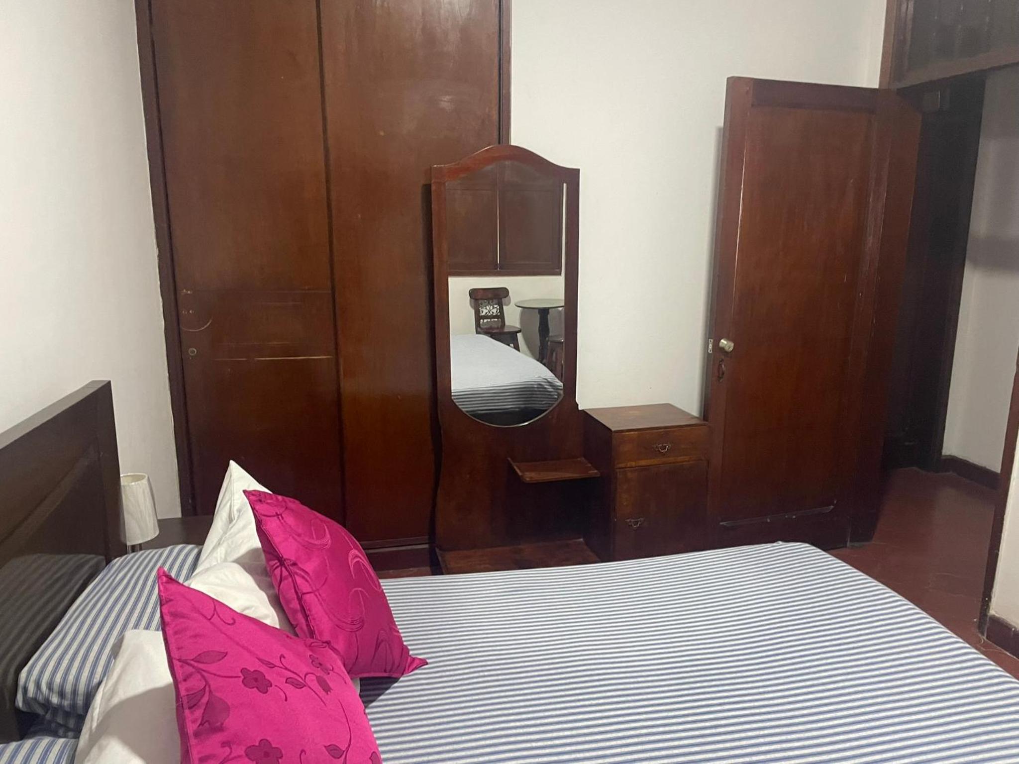 Habitacion Casa Campestre con piscina en Buga