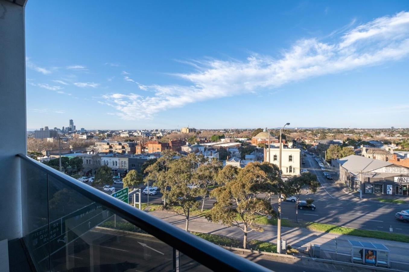 St Kilda 2br2ba Balcony Viewworkstation Park