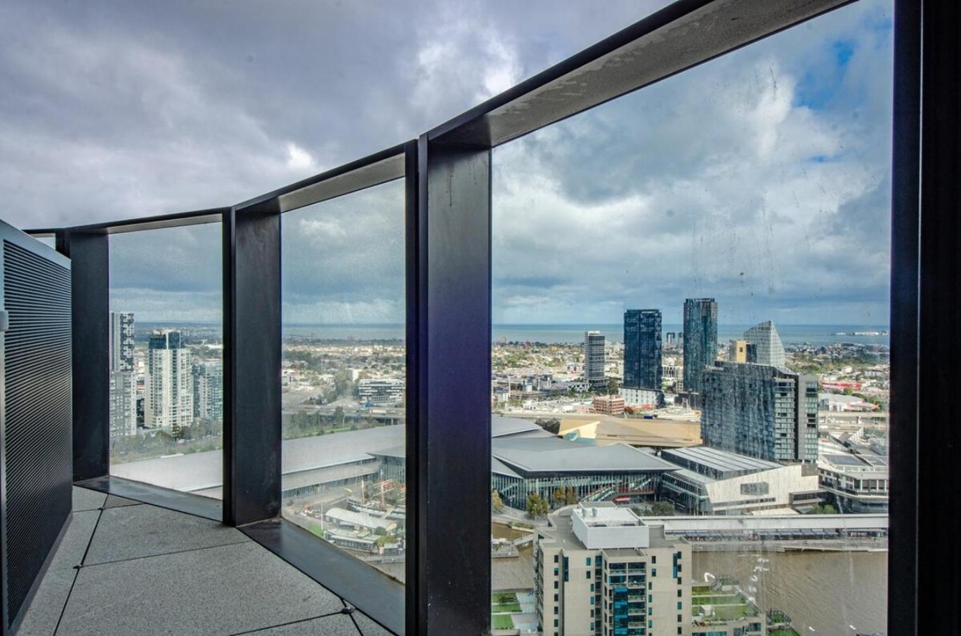 Unbeatable View 2br1ba Mq Balcony Poolgymgarde