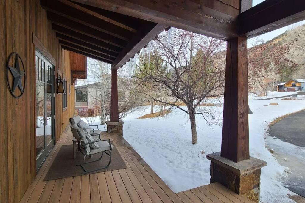 Low Tax Luxe Mountain Getaway by Aspen