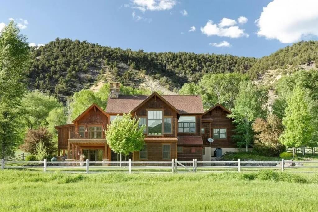 Low Tax Luxe Mountain Getaway by Aspen