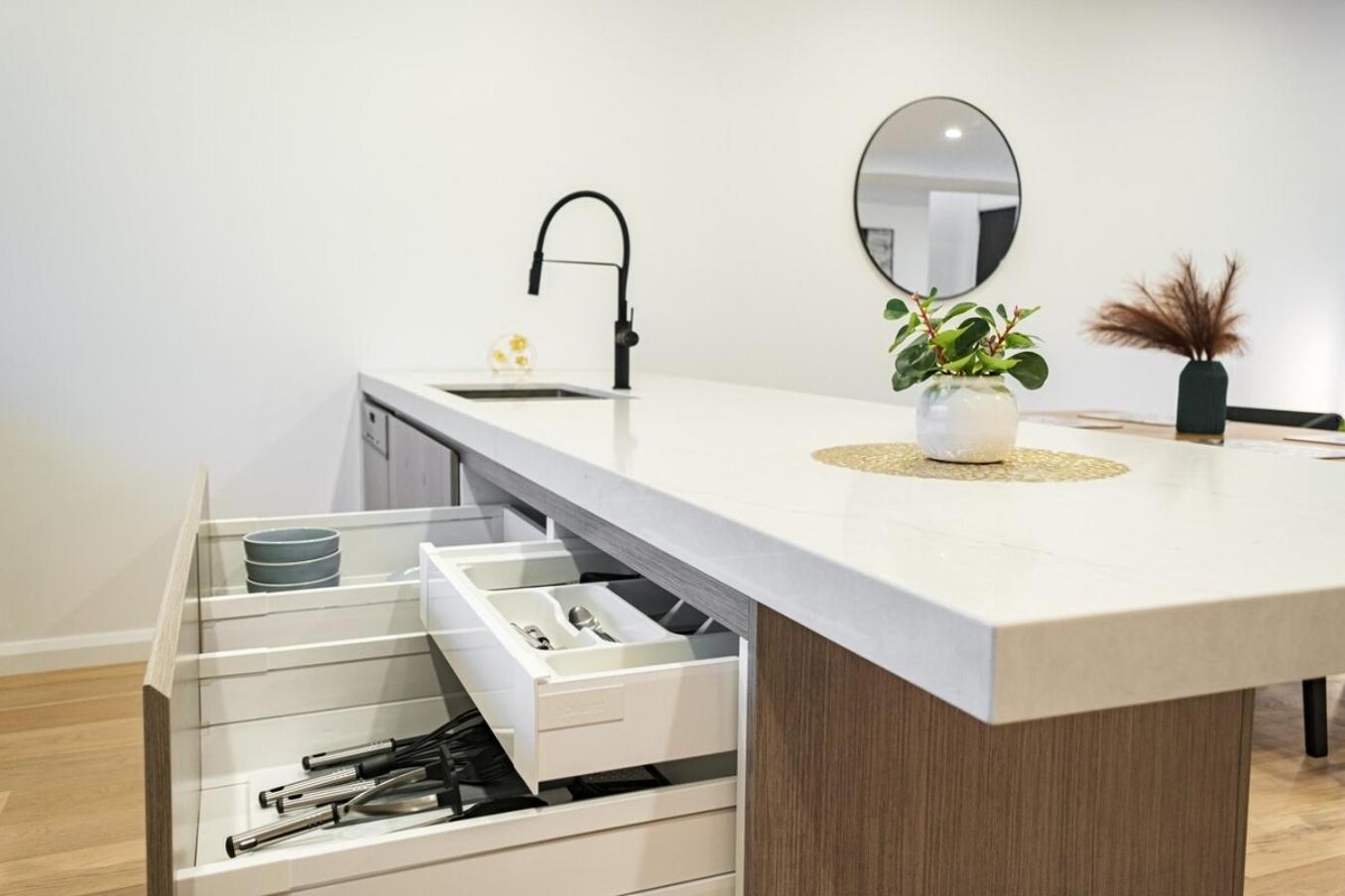 Brand New Modern 3br2ba Townhouse Glen Waverley