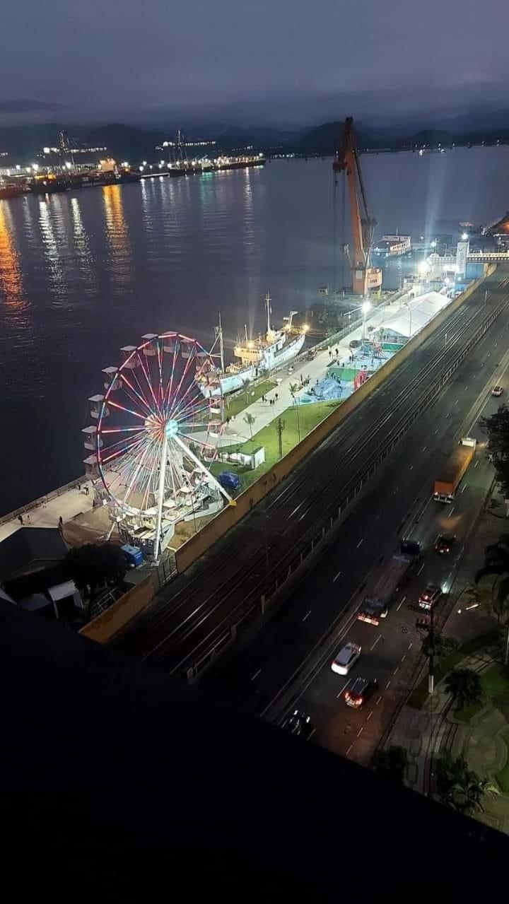 Apartamento em Santos na Ponta da Praia