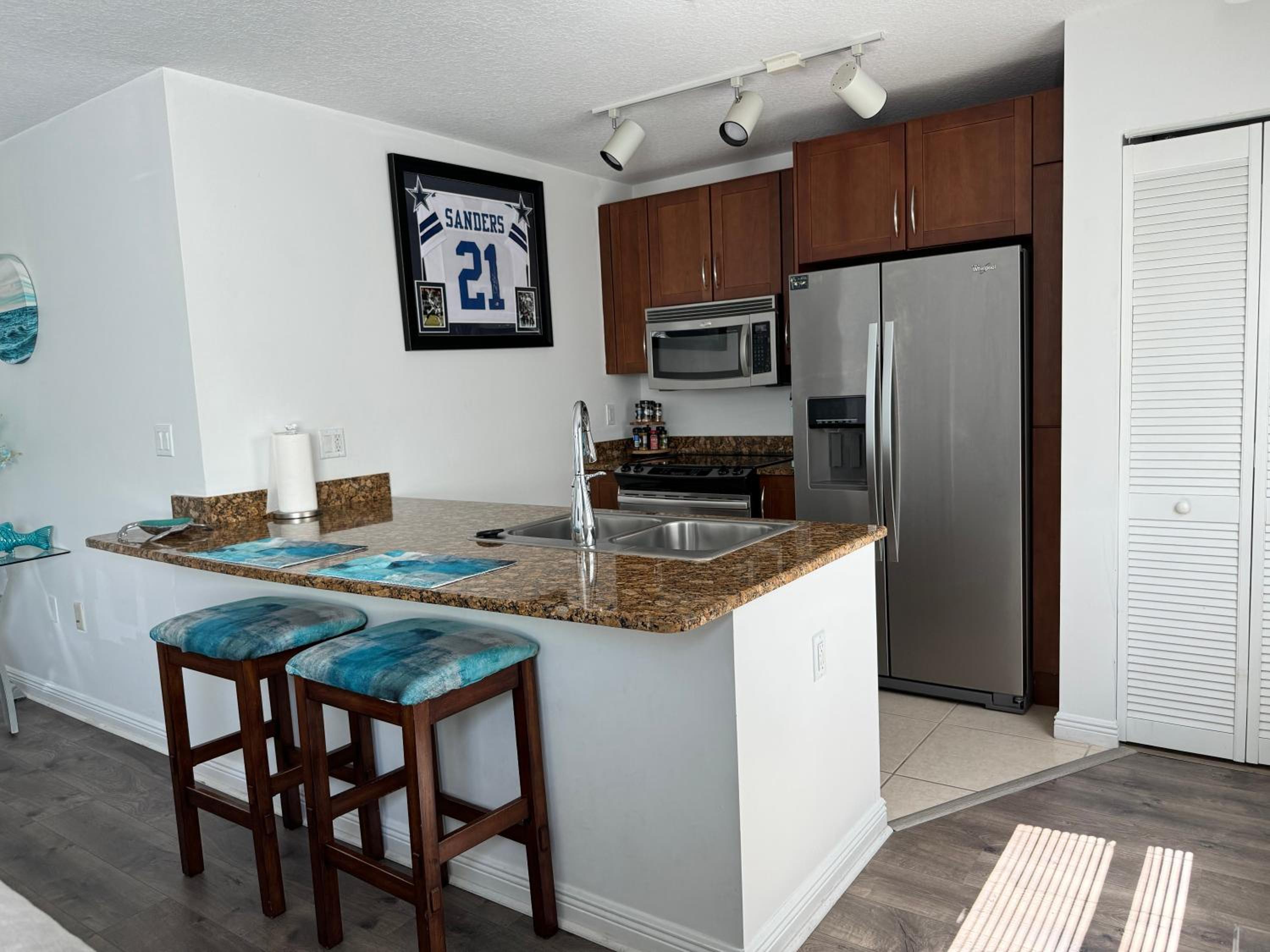 Luxury Oasis Suite