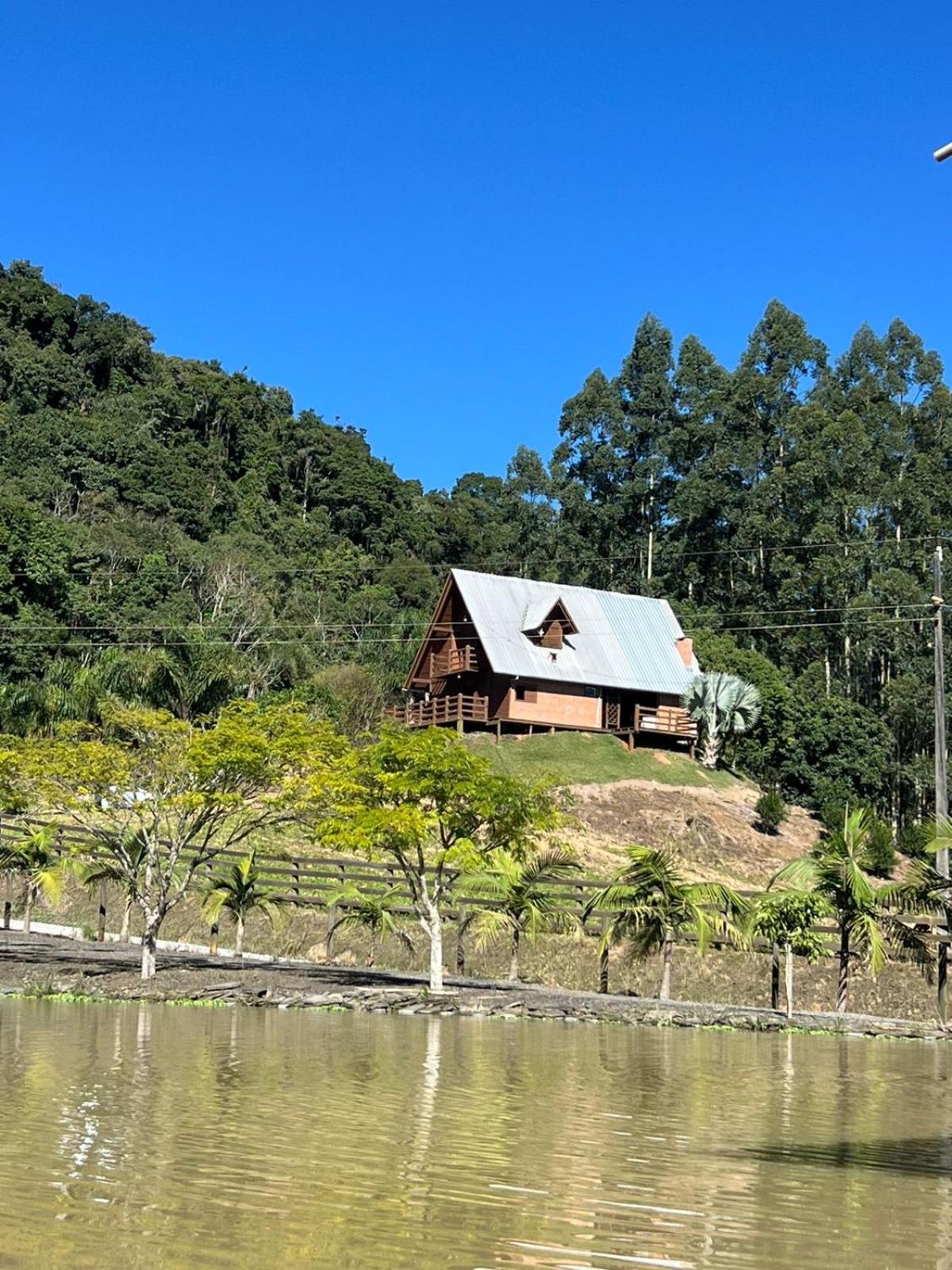 Chalé com hidro Laurentino - SC