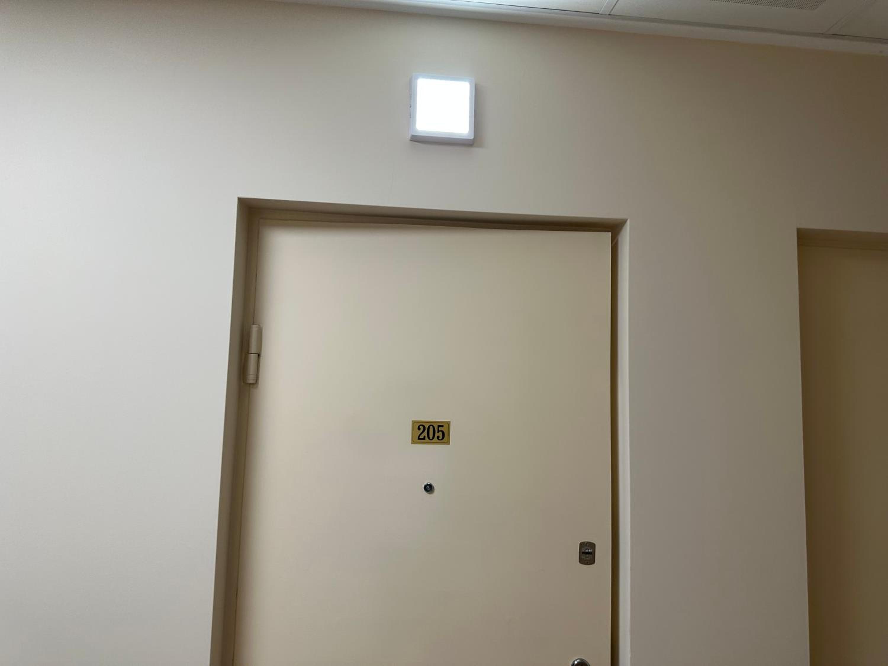Photo 12